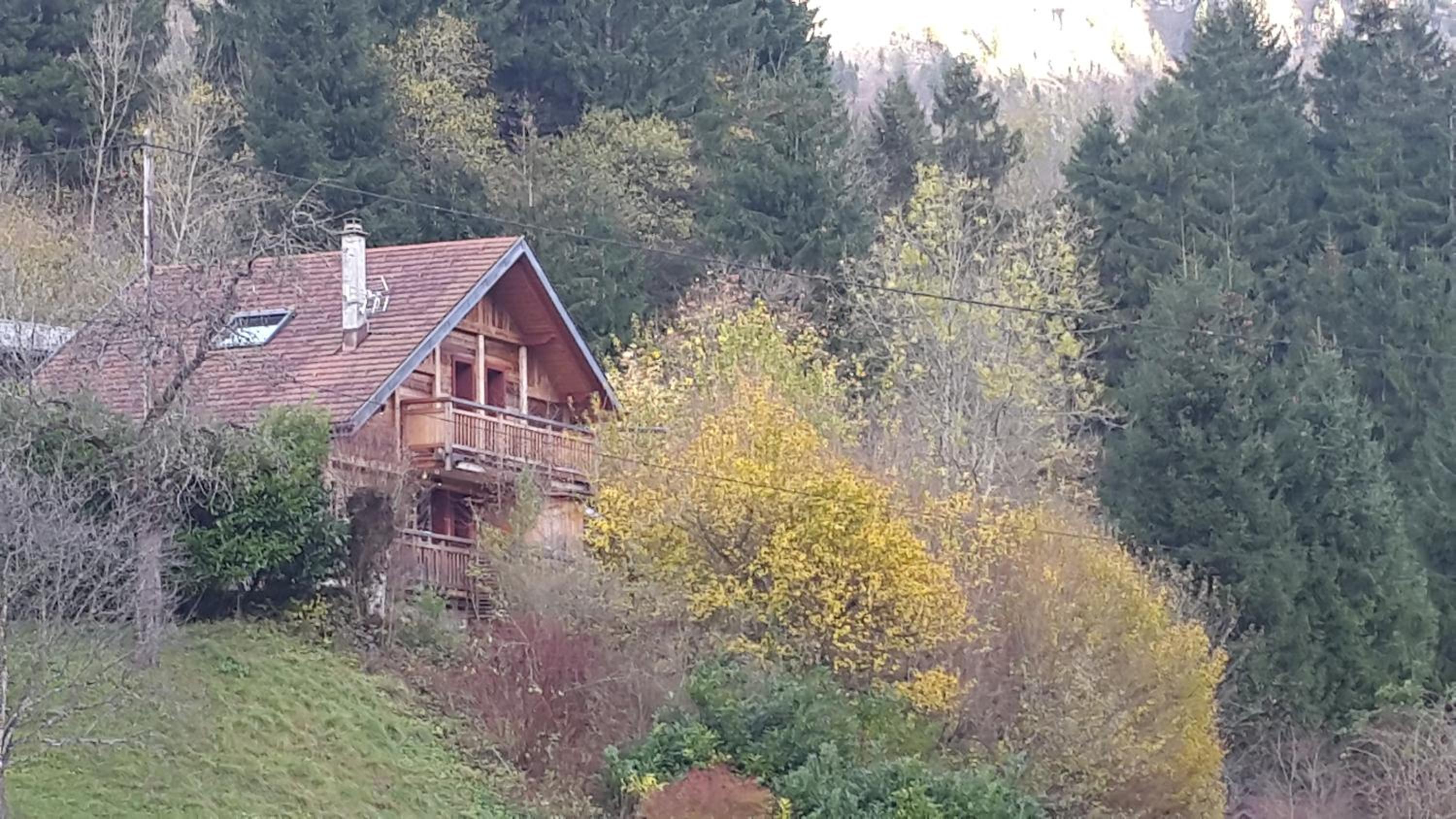 Two-Bedroom House photo 2