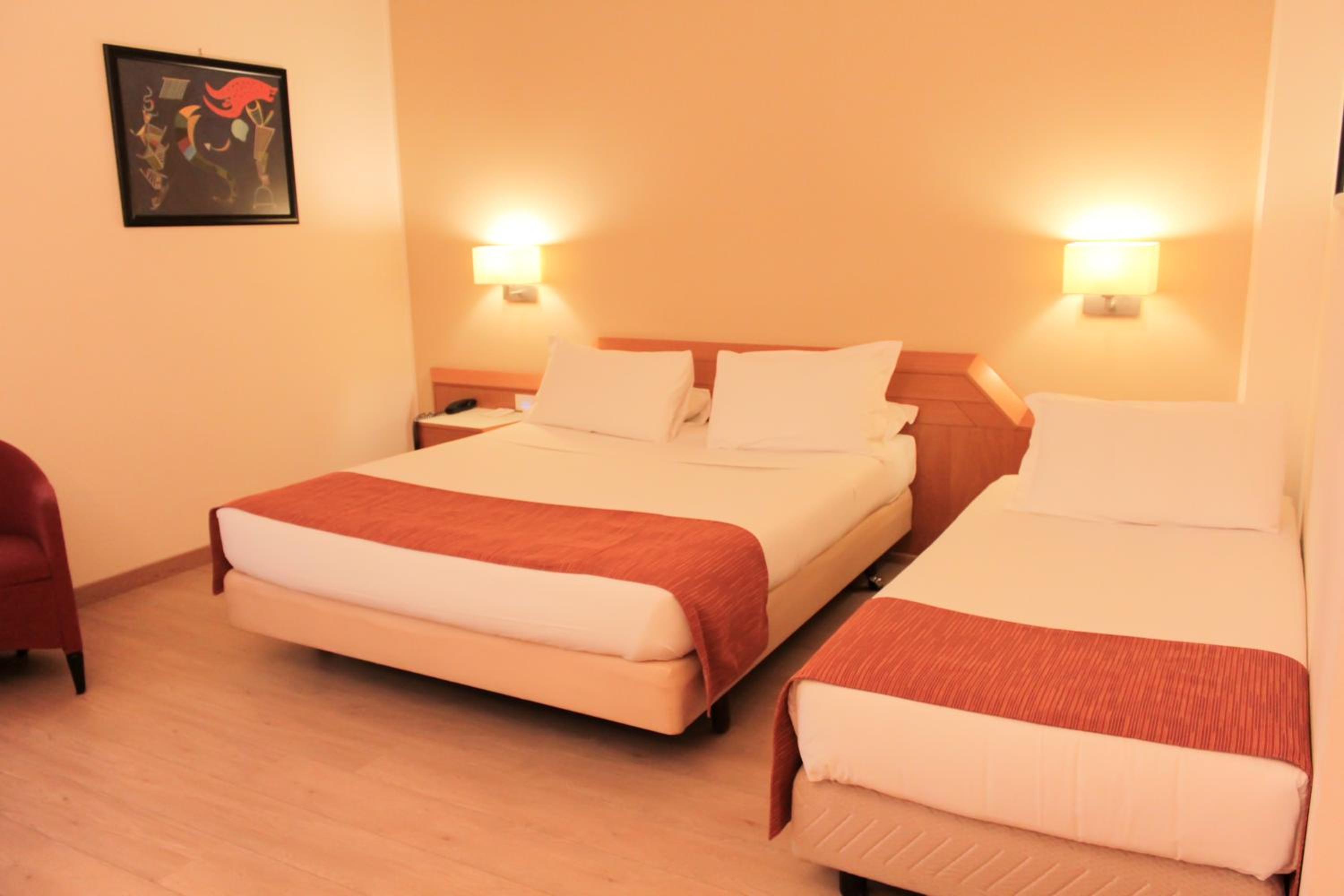 Triple Room - Photo 3