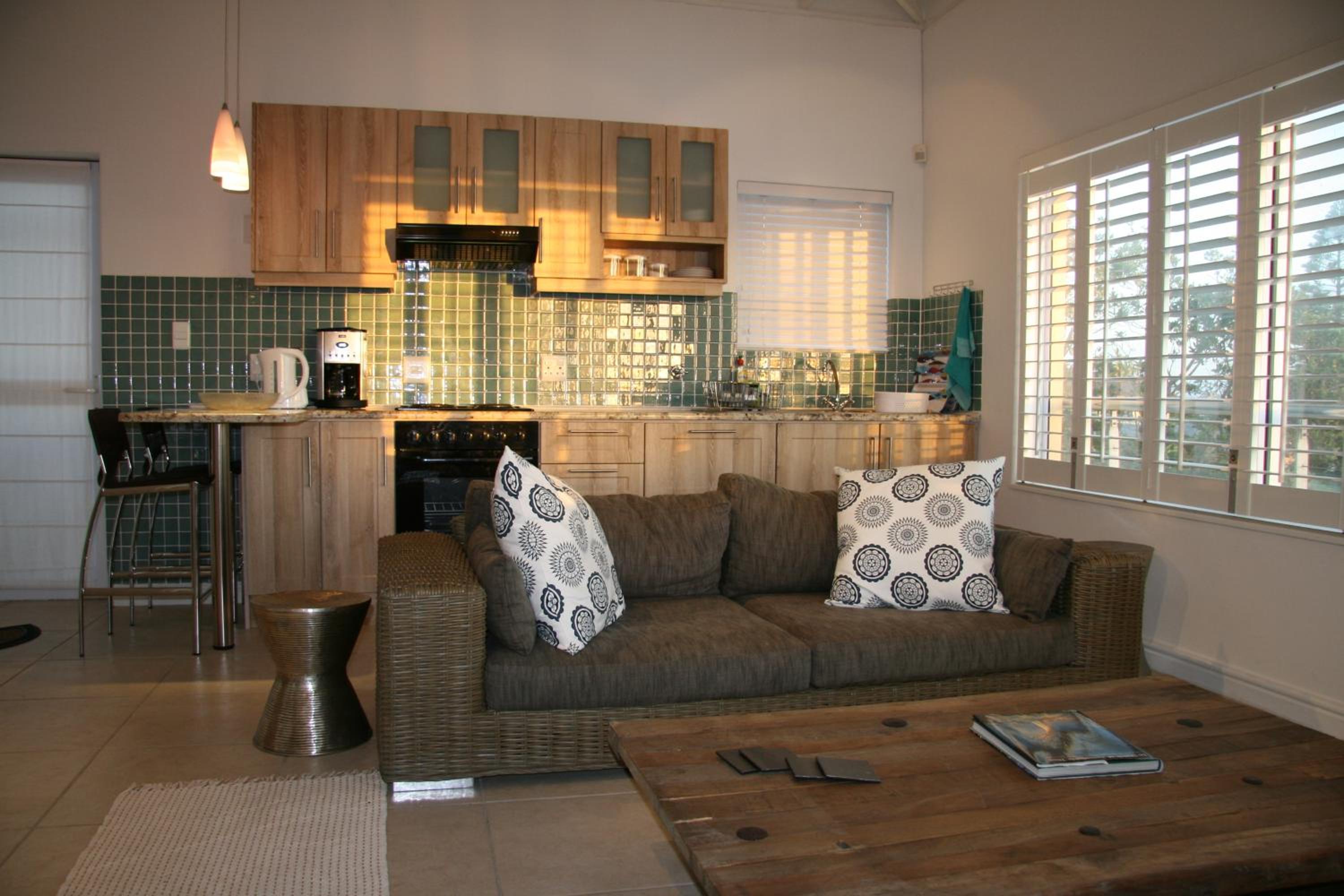 Apartment photo 2