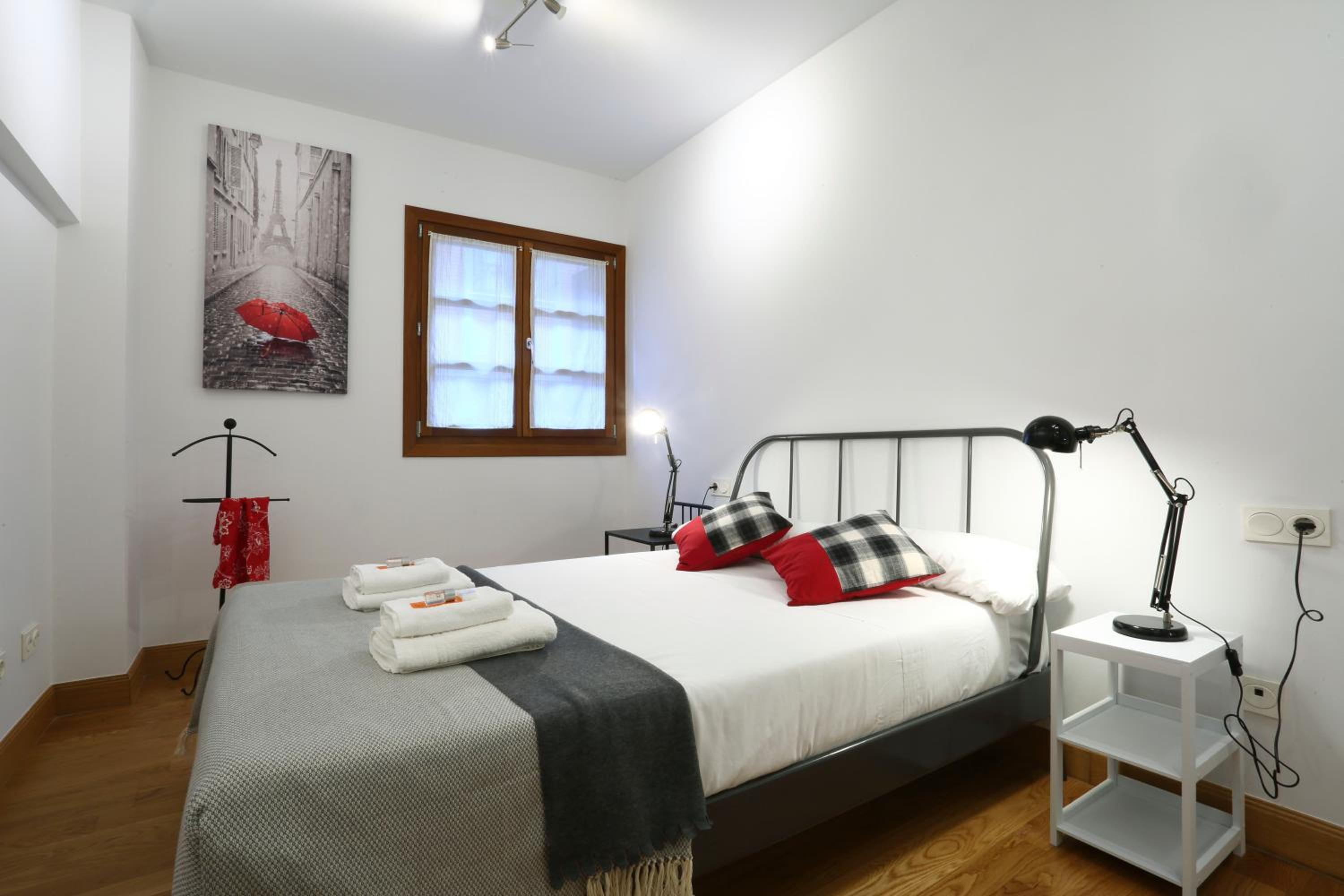 Apartamento con Balcón
