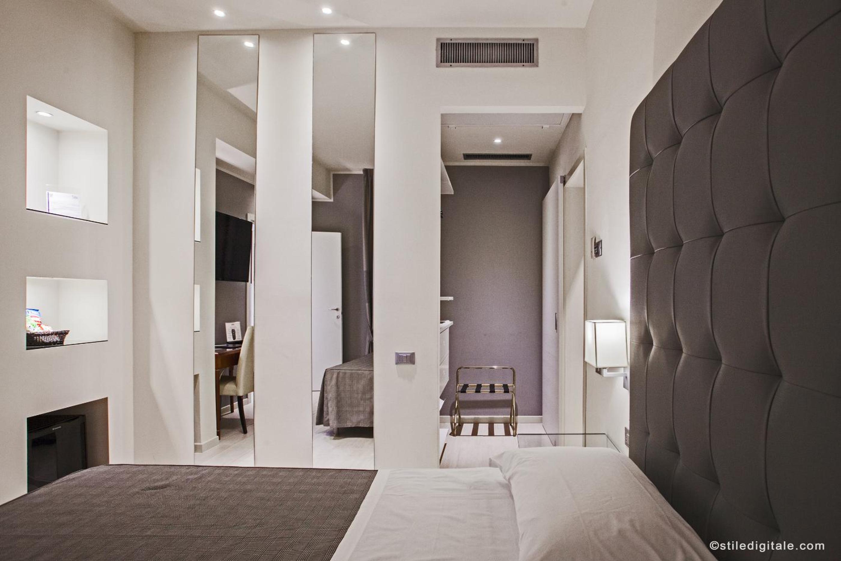 Suite - Photo 4