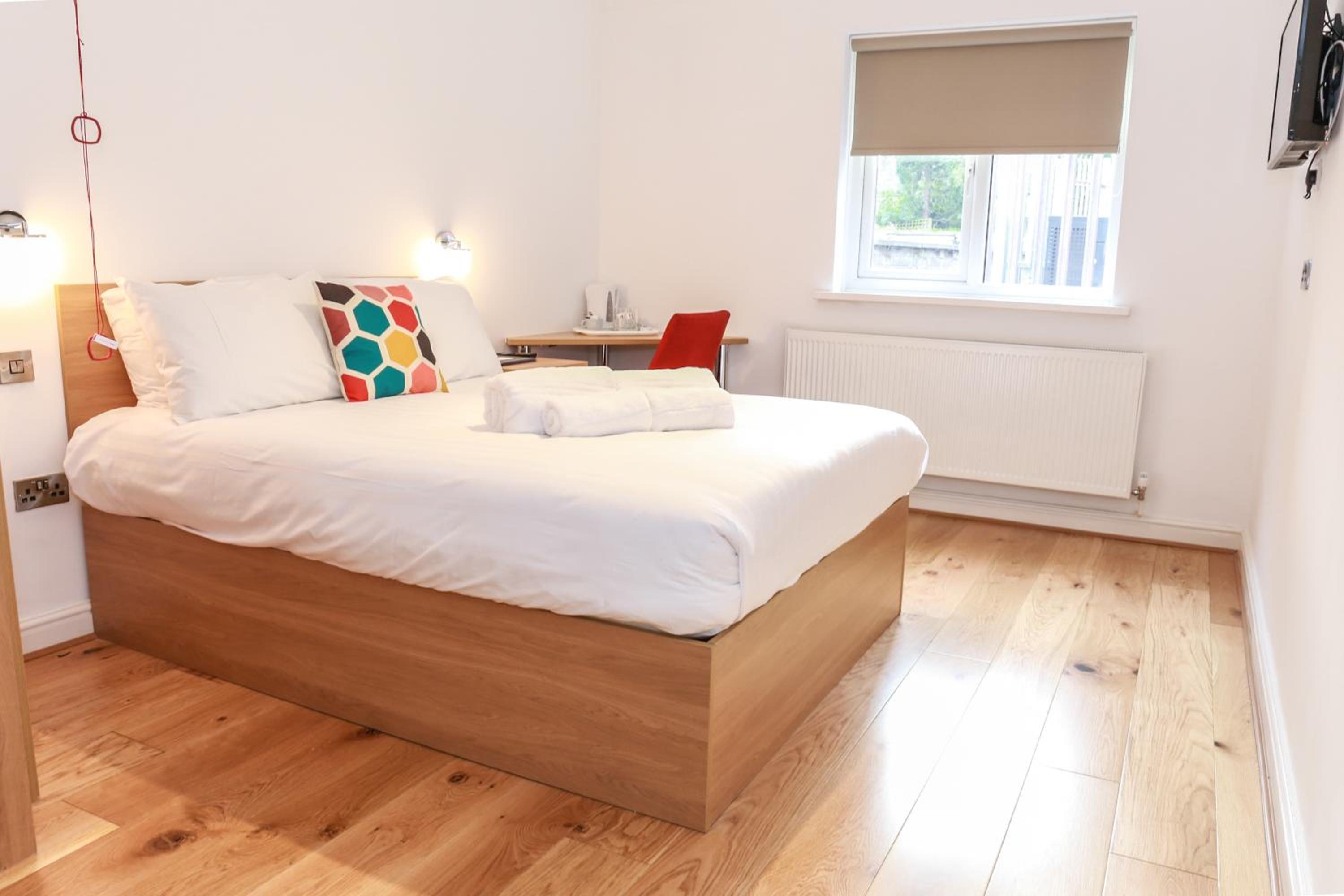 Large Double Room photo 1