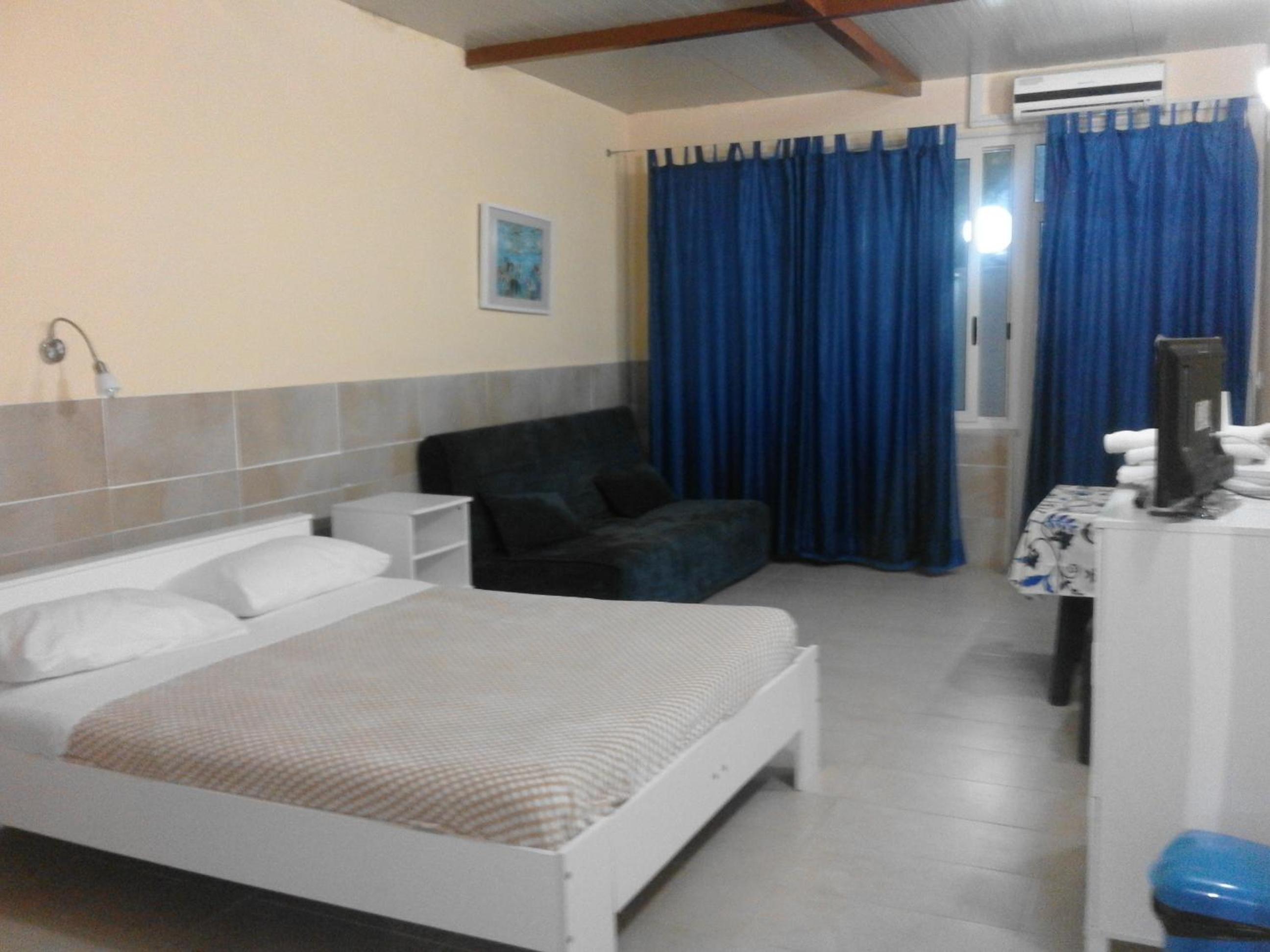 Economy Double or Twin Room photo 1