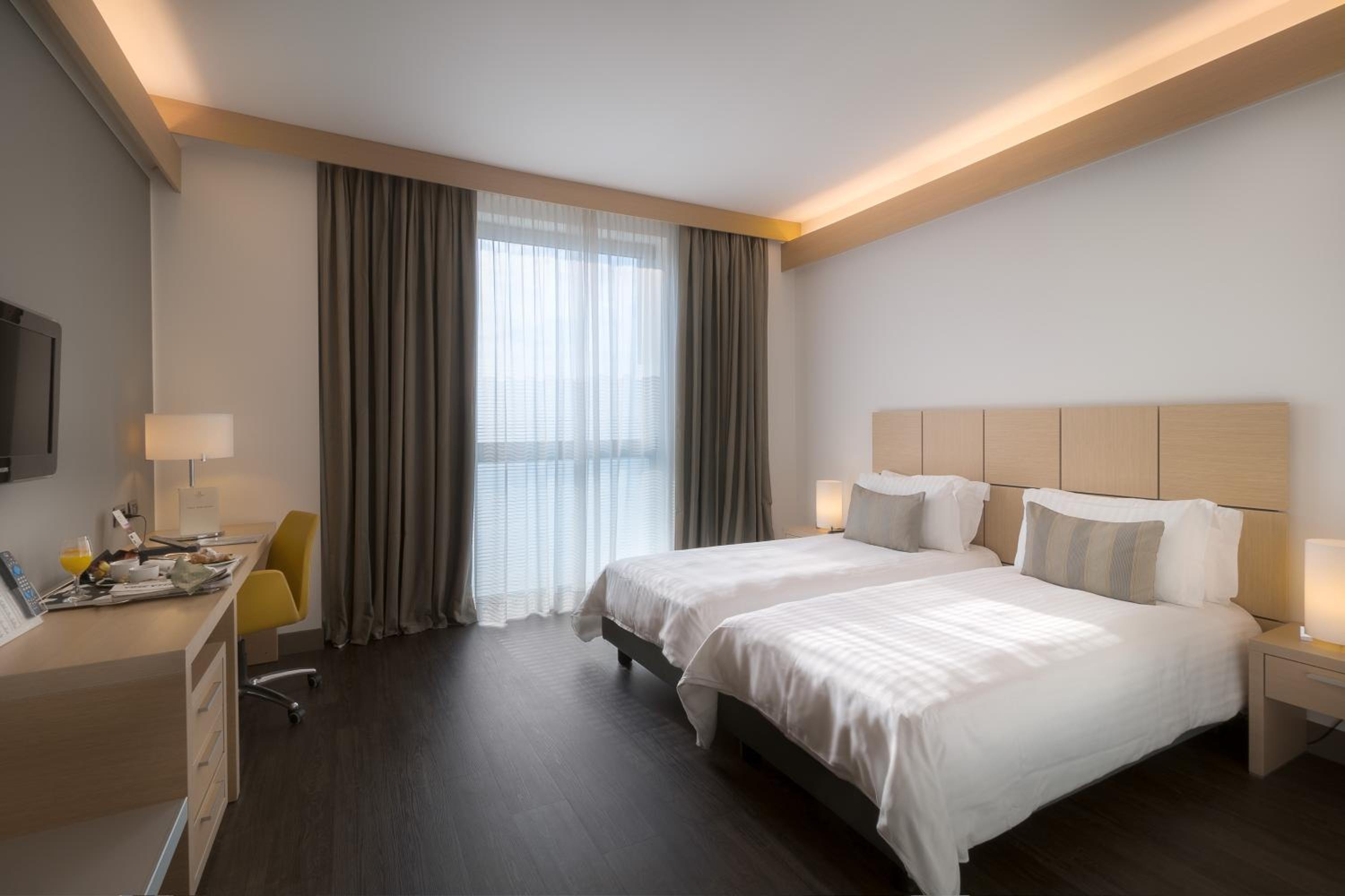 Superior Twin Room - Photo 2