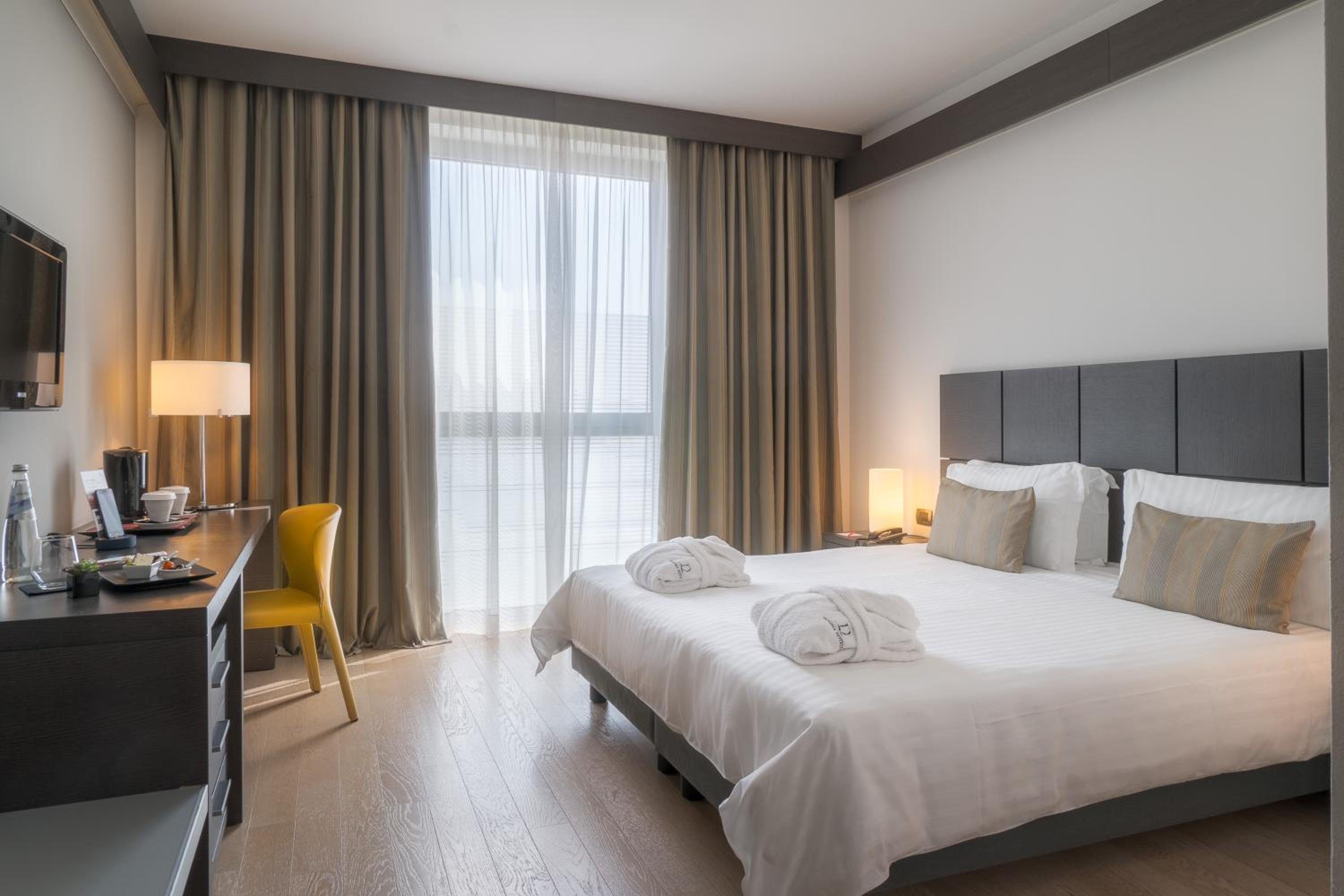 Superior Double Room - Photo 4