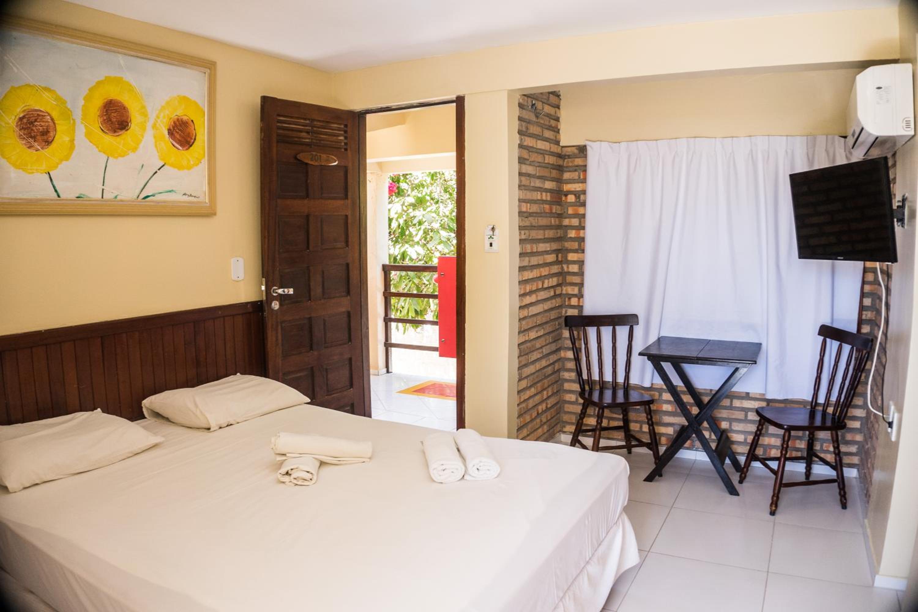 Deluxe Double or Twin Room - Photo 3