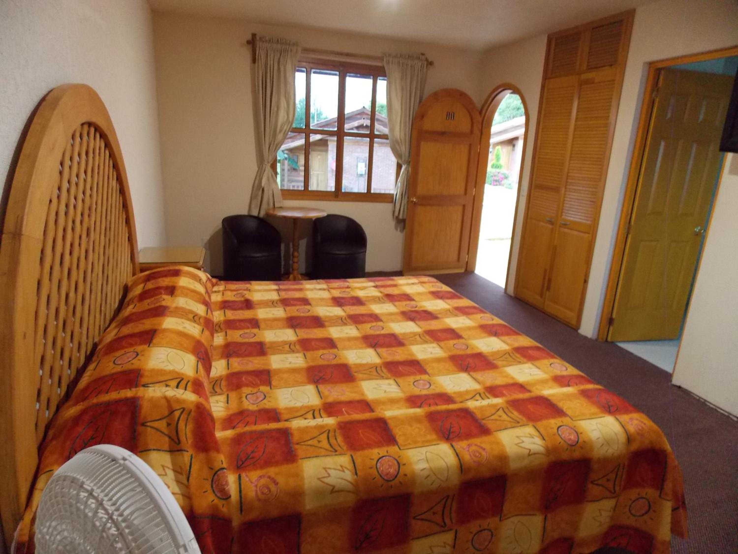 King Room with Mountain View photo 3
