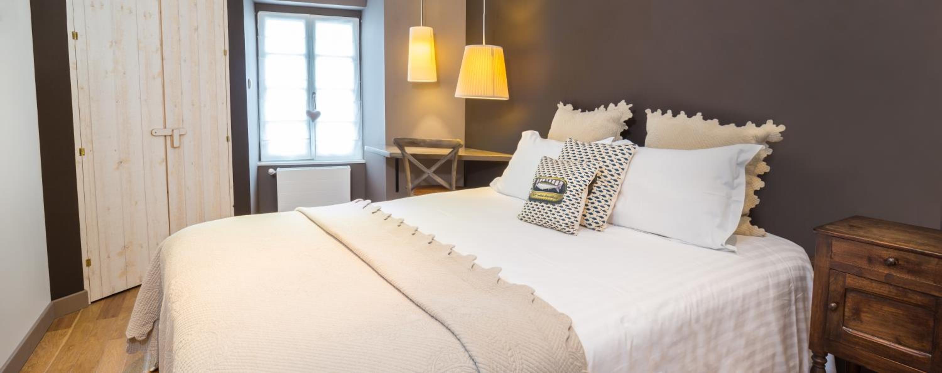 Standard Single Room with Double Bed photo 3