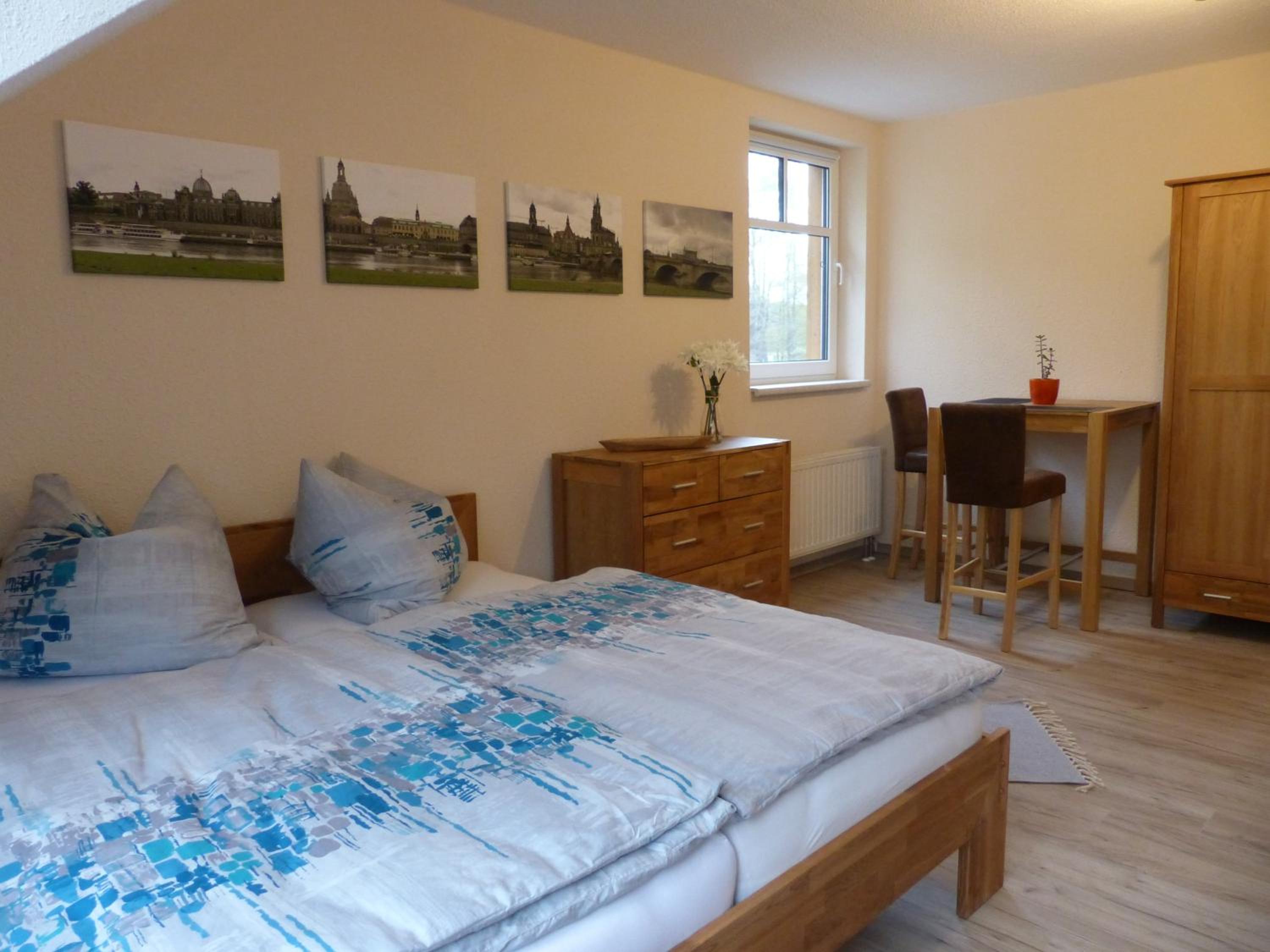 Double Room with Private Bathroom photo 1