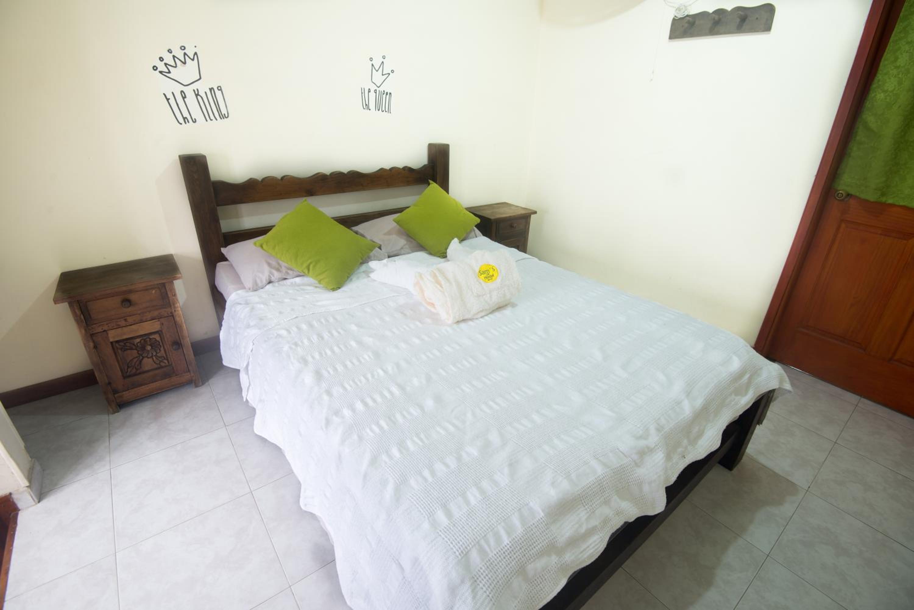 Double Room with Shared Bathroom photo 1