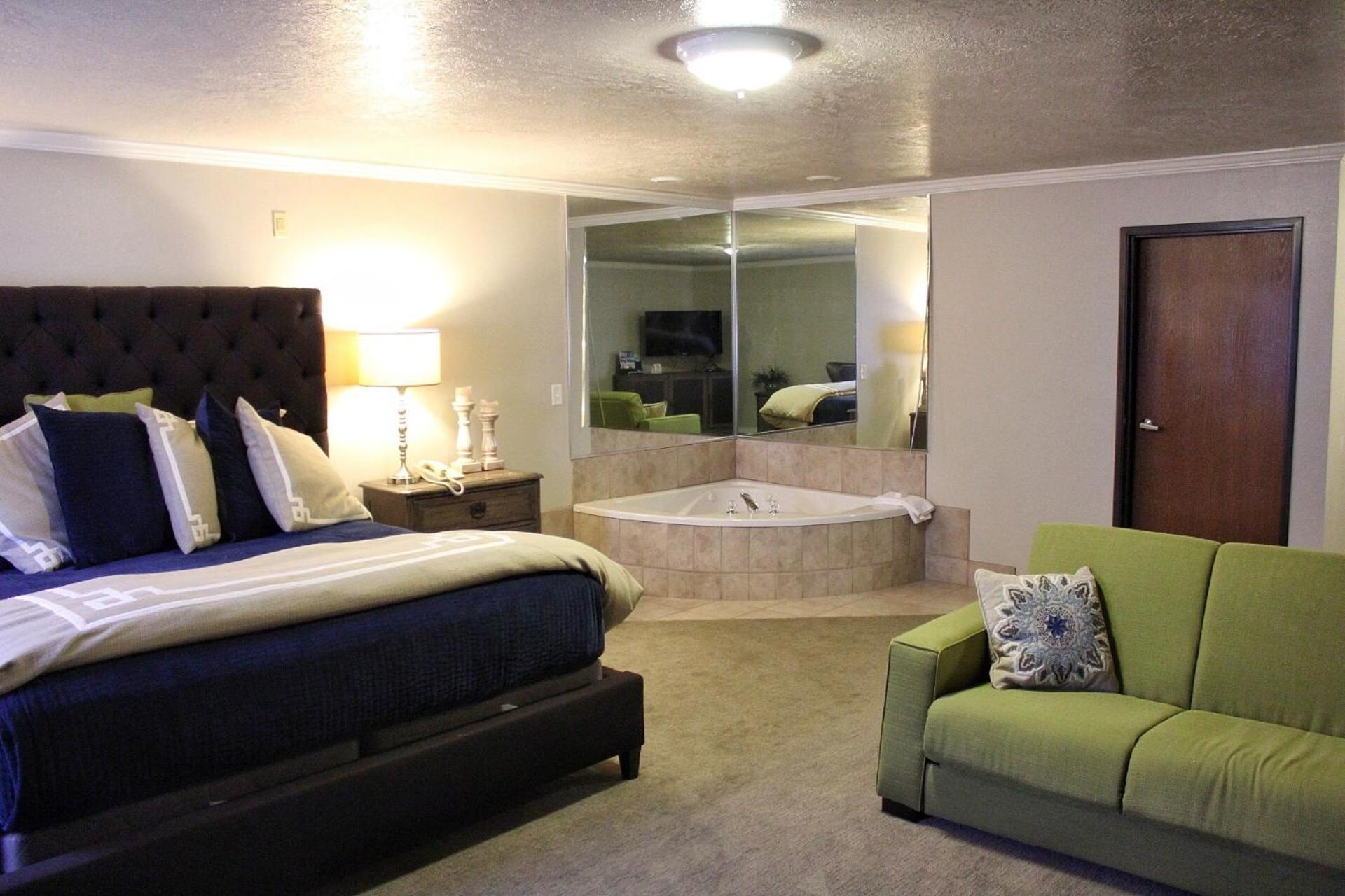 King Room - Disability Access photo 2