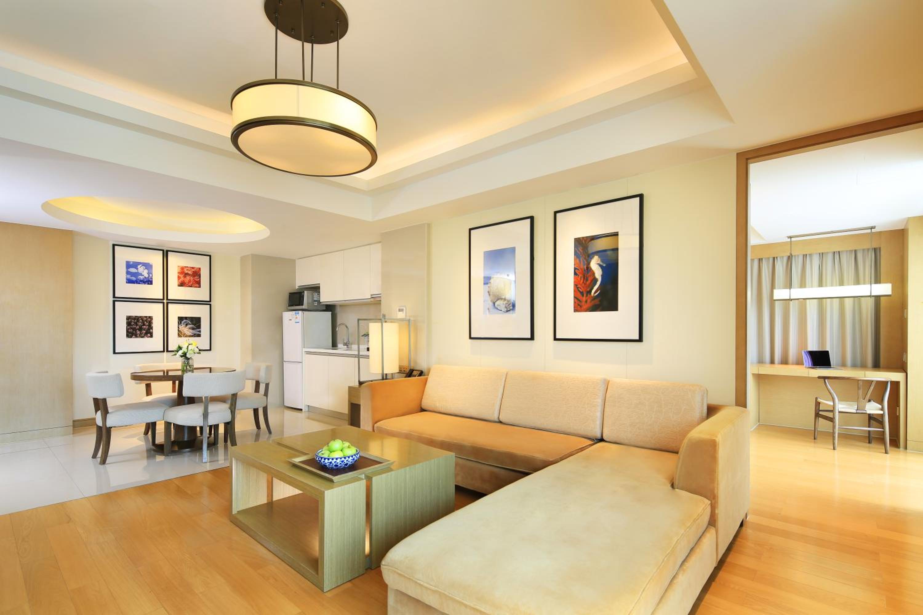 Two-Bedroom Deluxe Suite photo 1