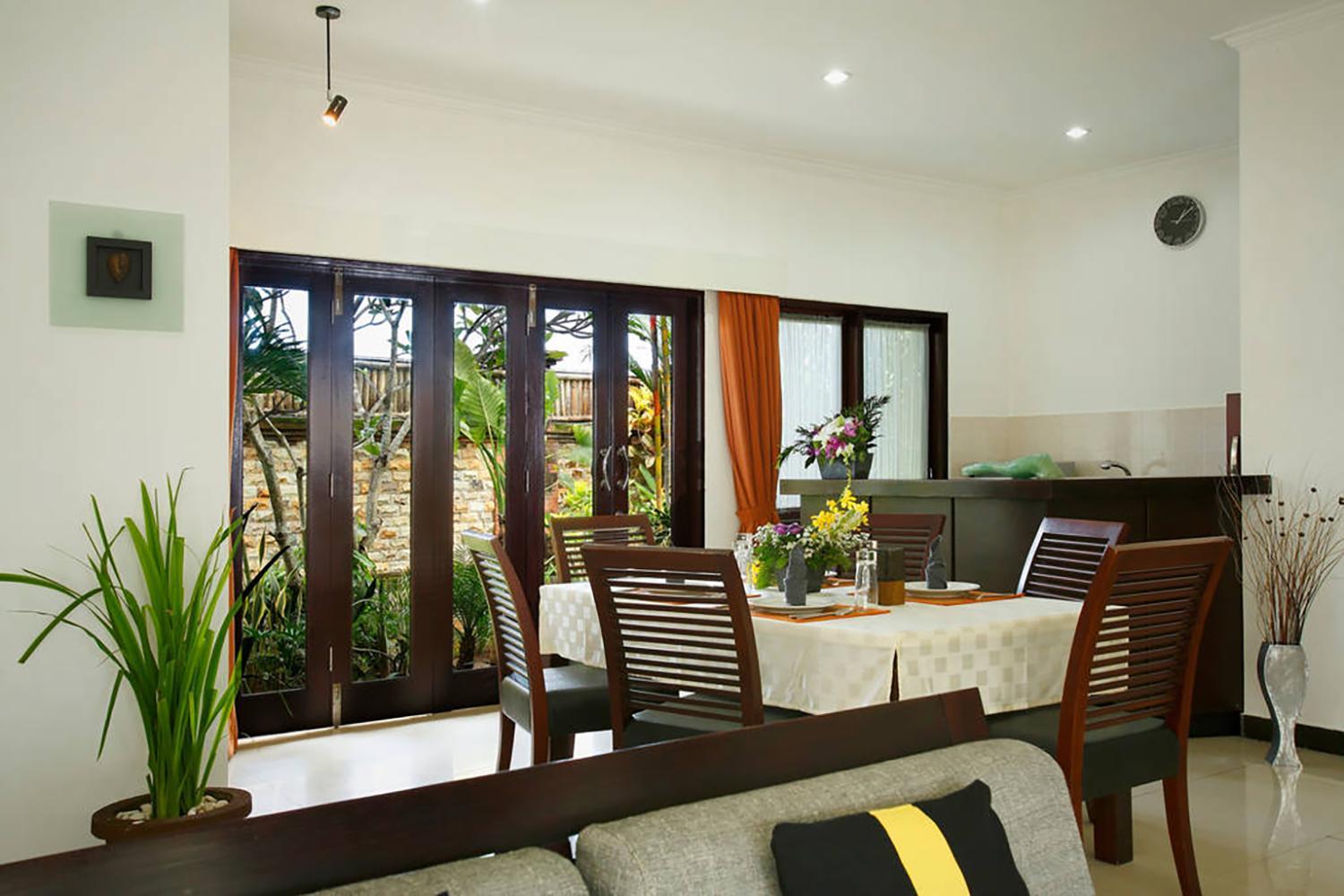 Two-Bedroom Beach Villa - Photo 4
