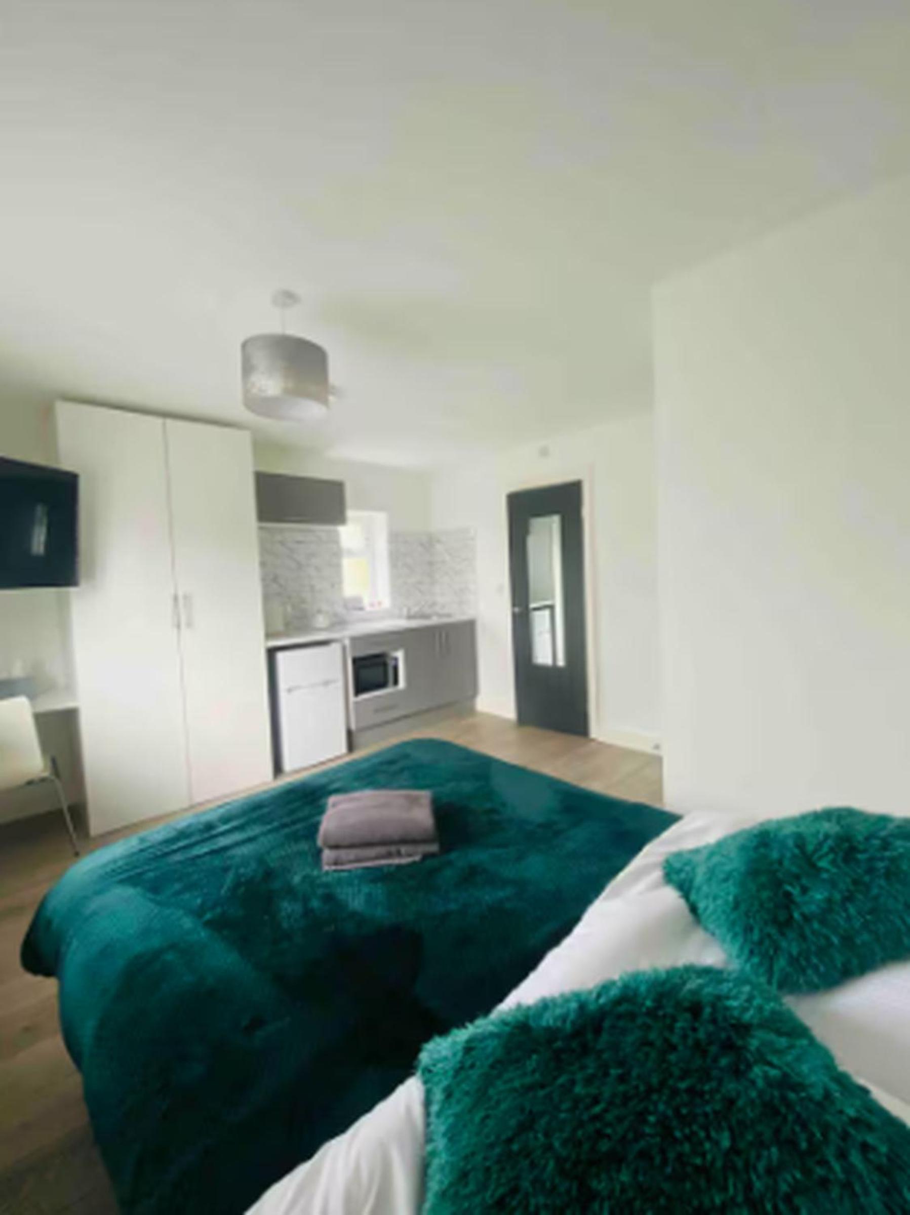 Single Room photo 2