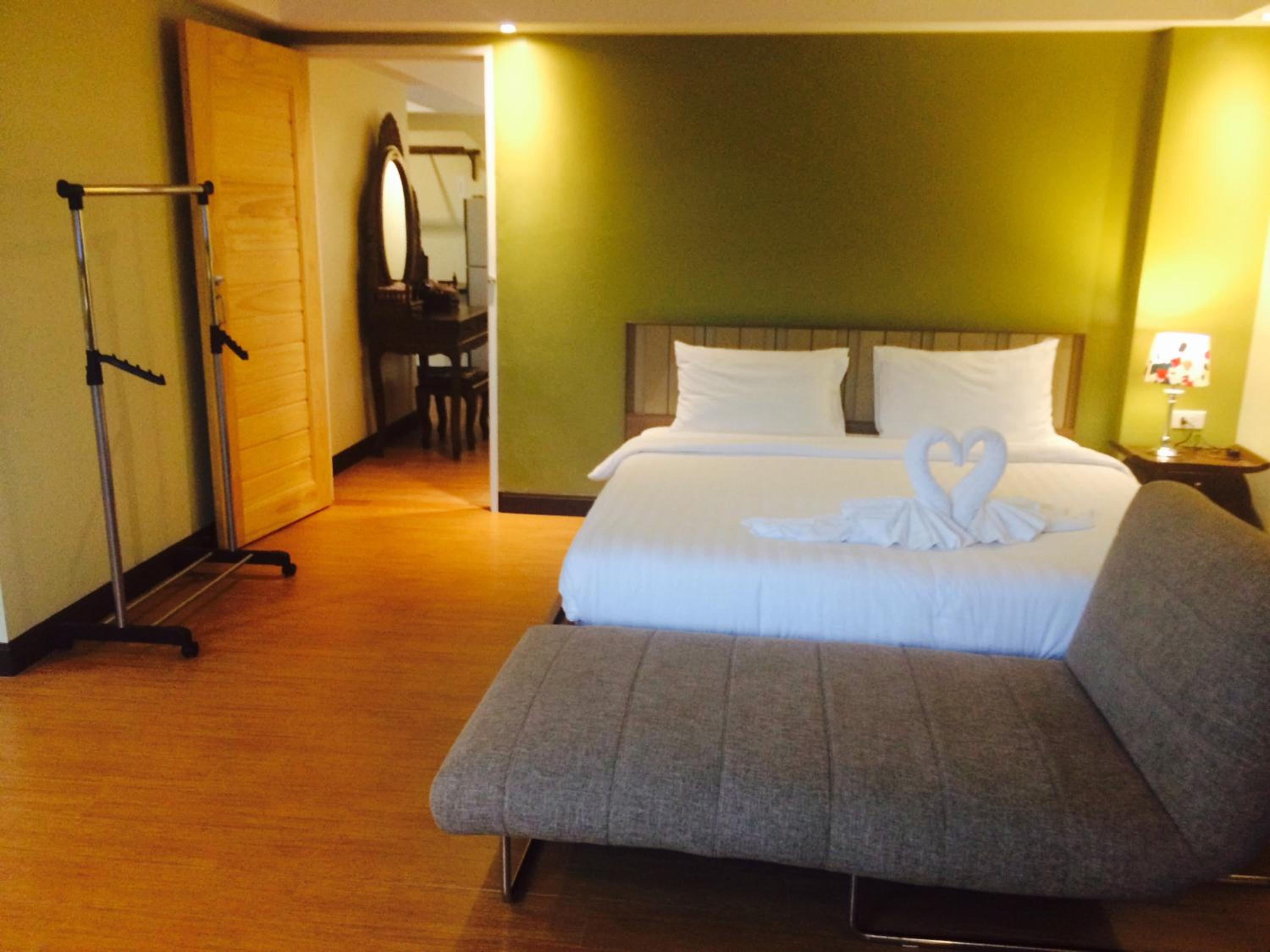 Deluxe Corner Connecting Rooms
