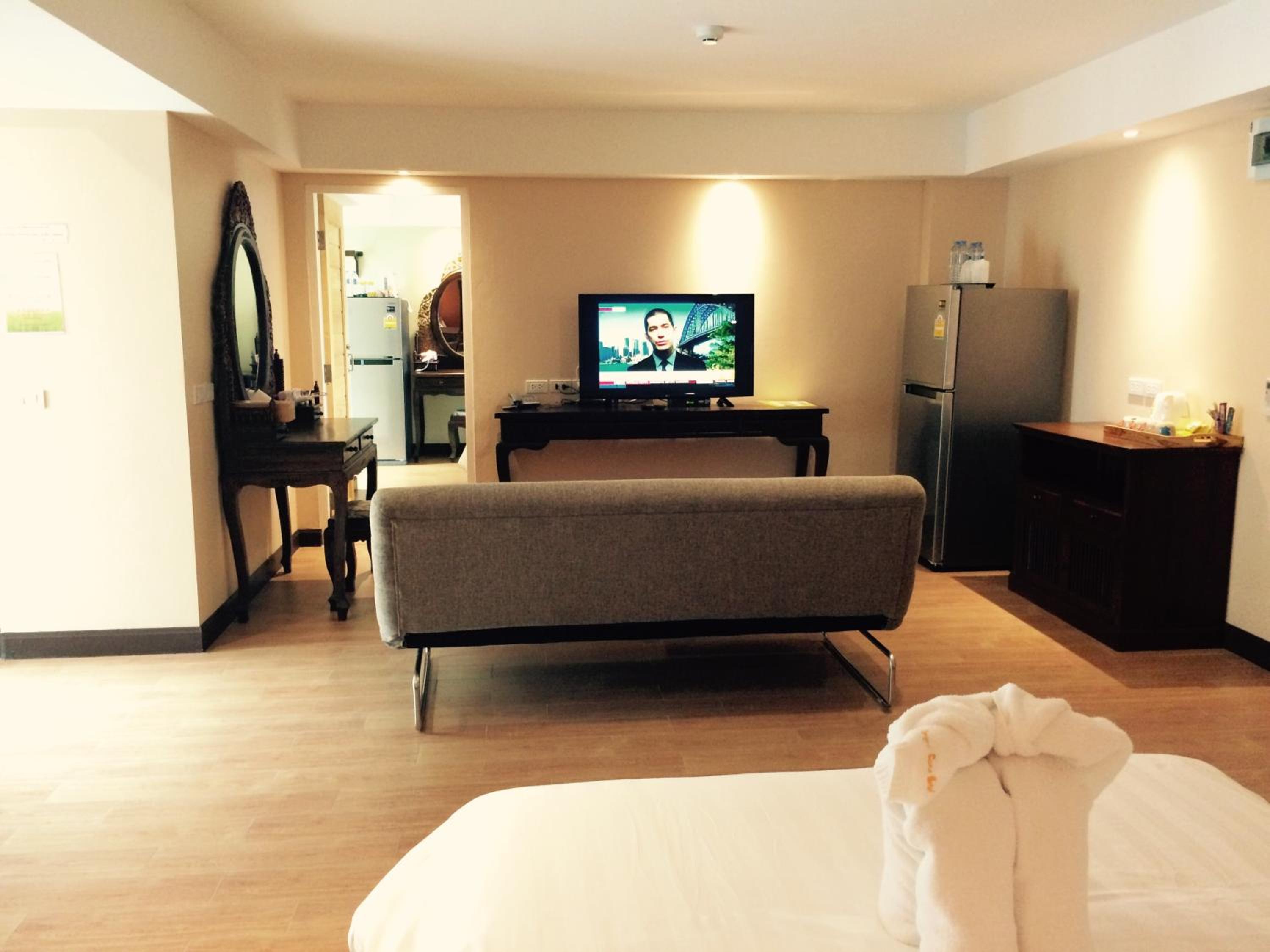 Deluxe Family Suite Connecting Rooms photo 2