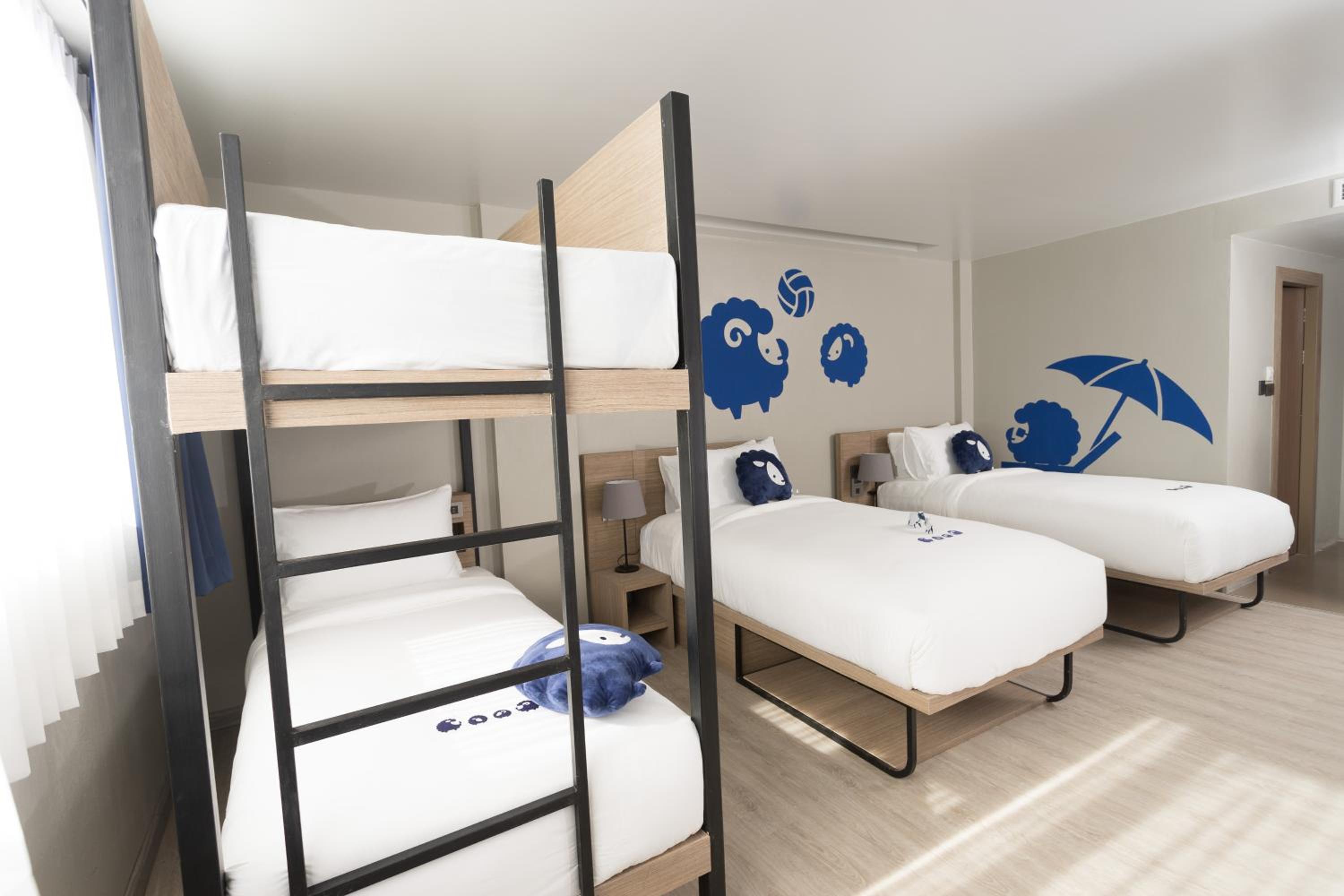Quadruple Room photo 2