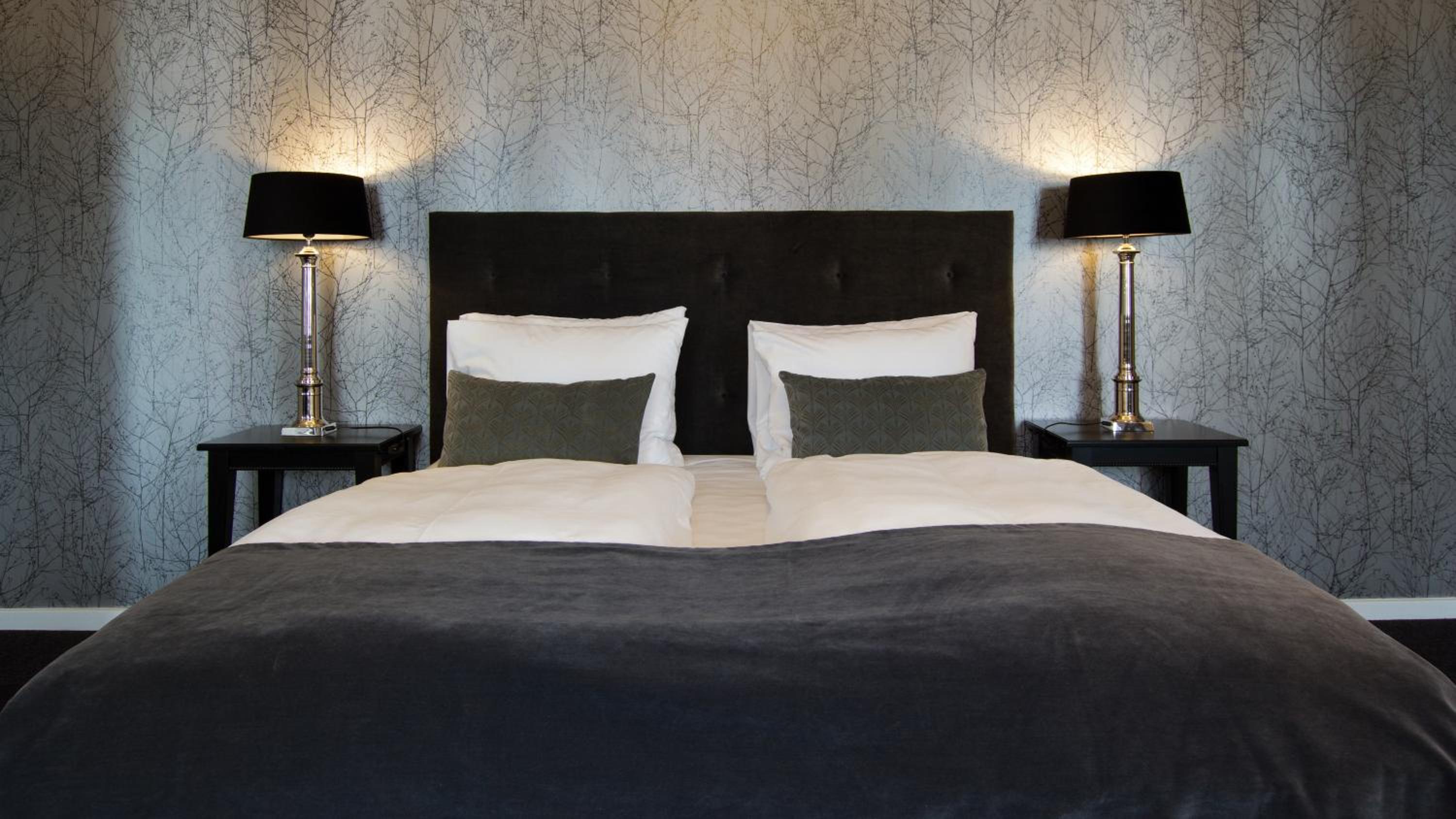 Executive King Room - Photo 9