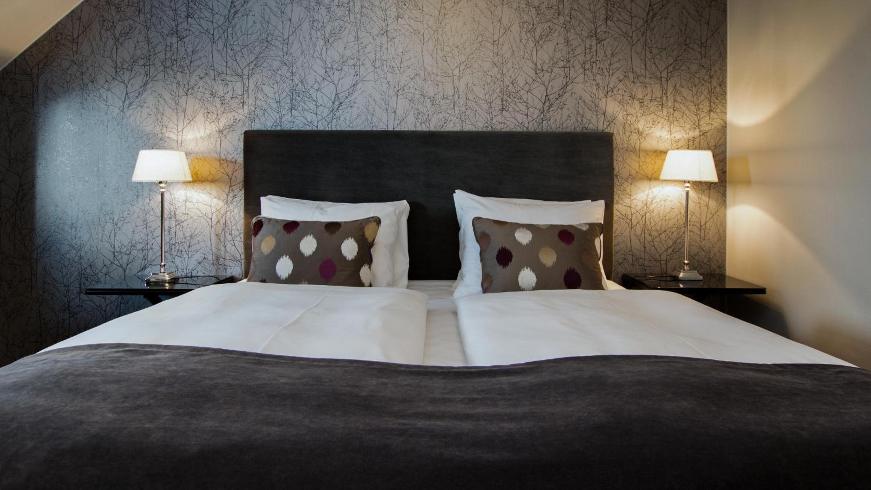 Executive King Room - Photo 7
