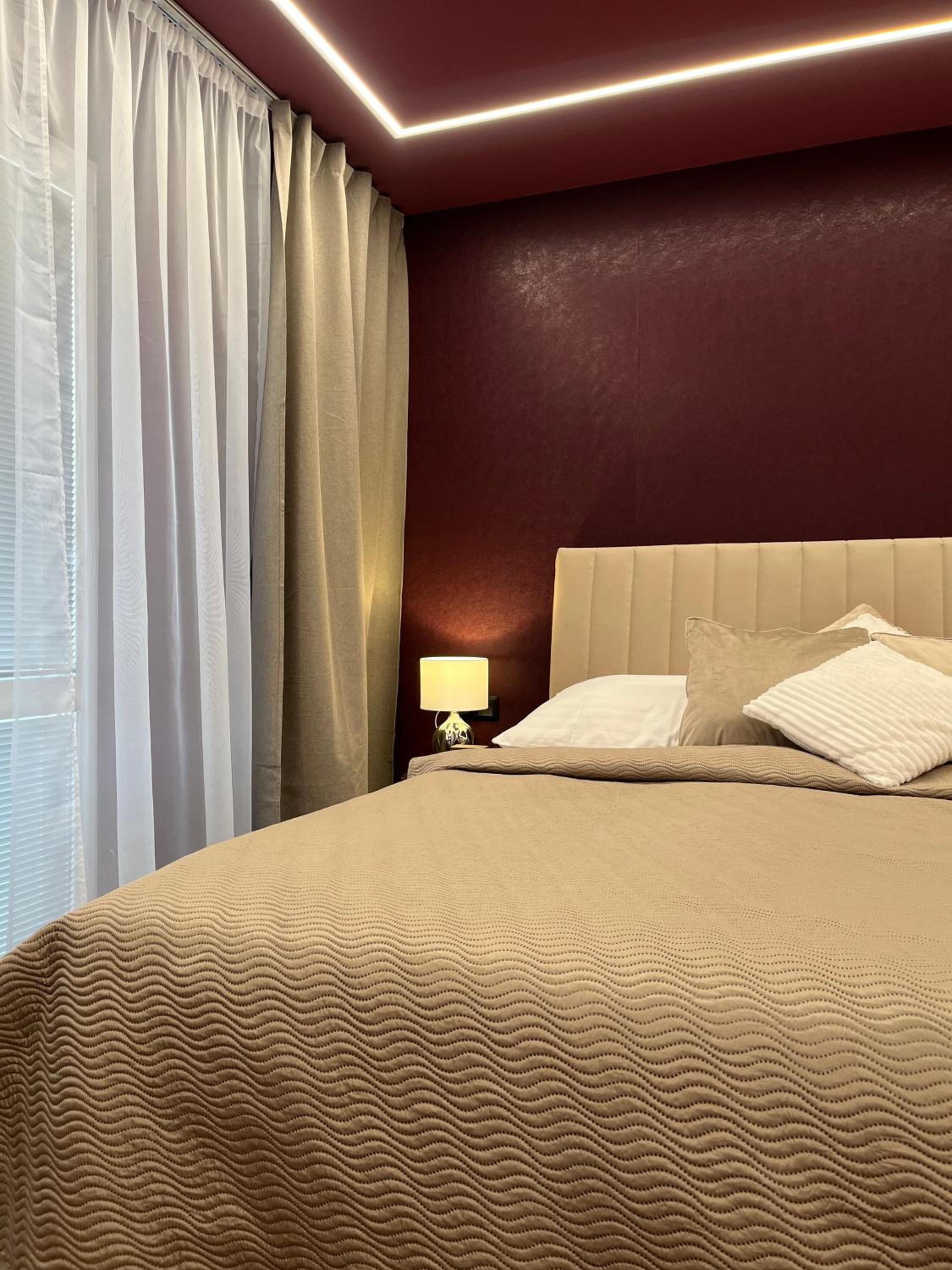 Two-Bedroom Deluxe Apartment with Balcony photo 2