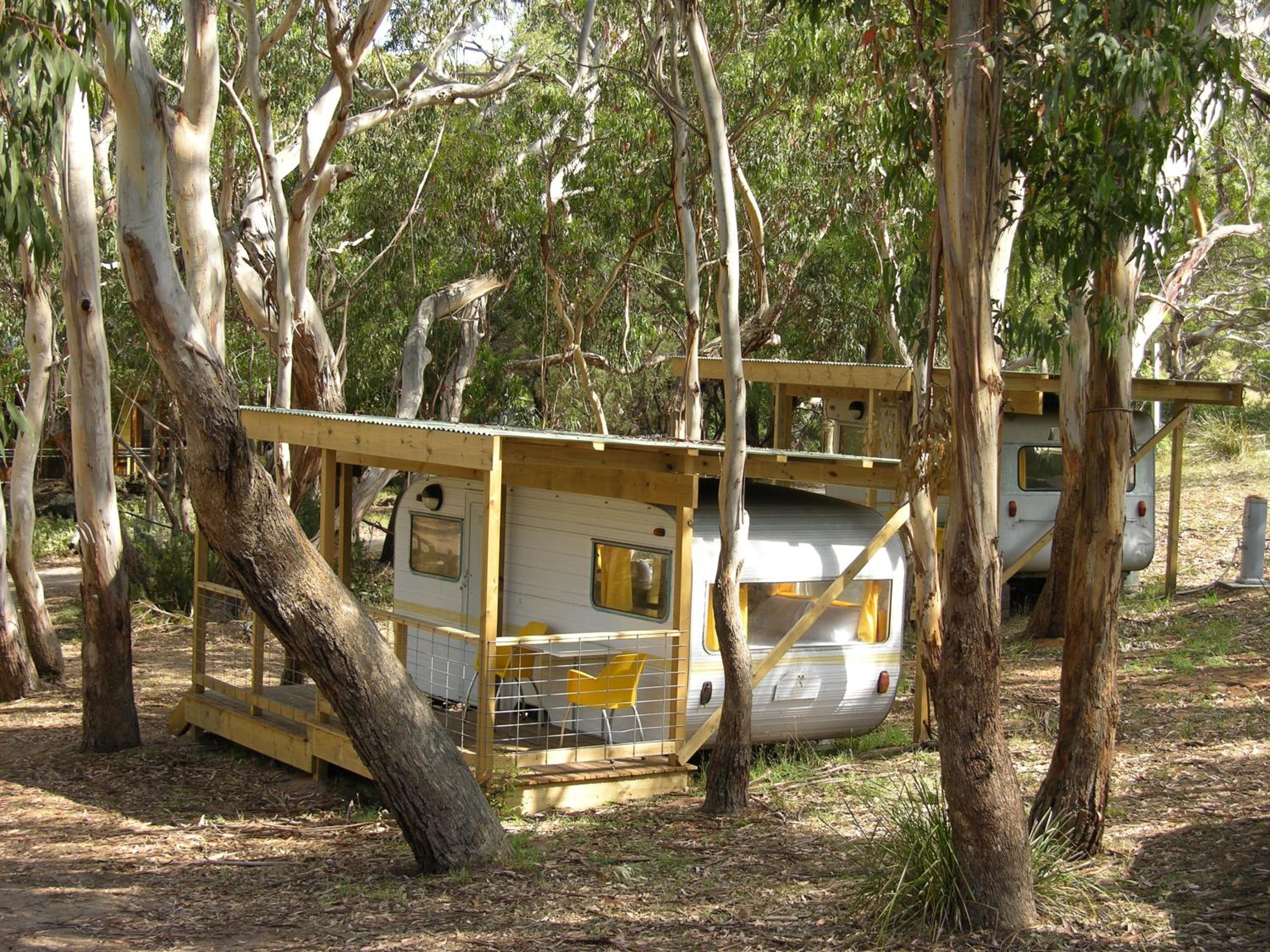 Caravan with Shared Bathroom - On-site  photo 2