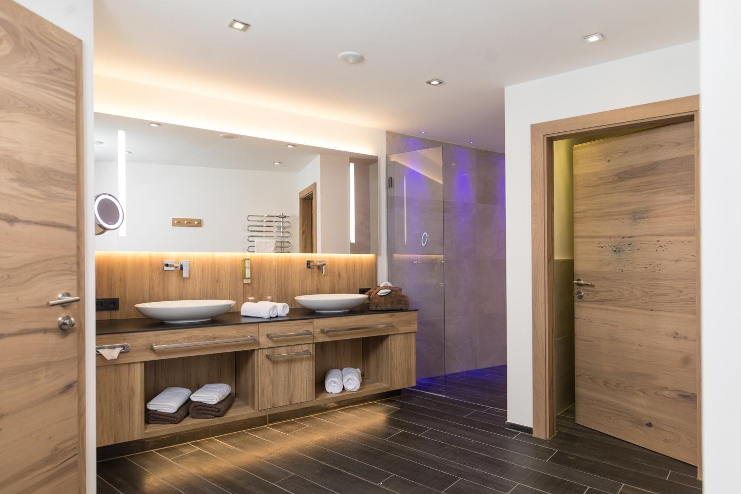 Relax Lodge Suite  photo 3