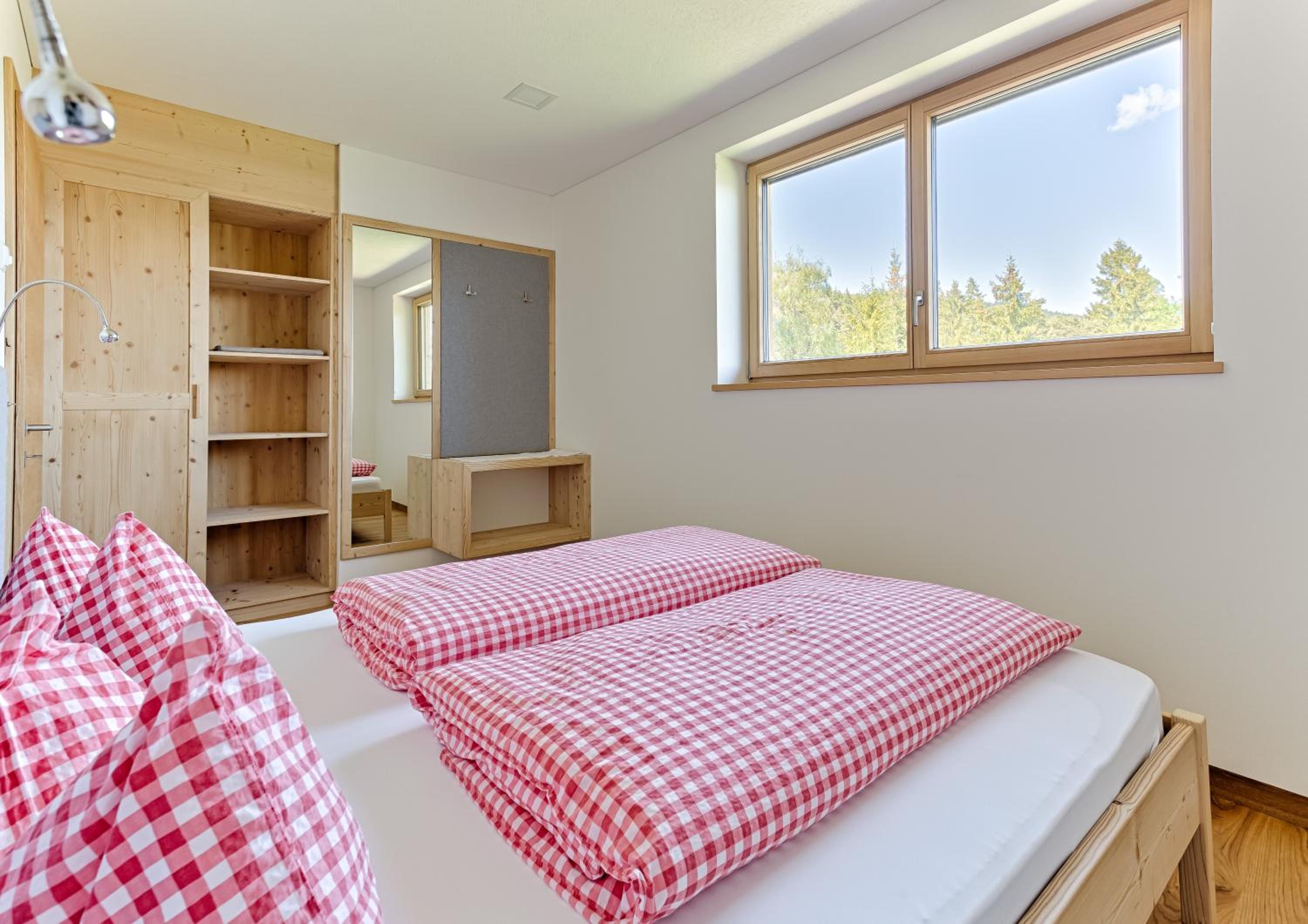 Two-Bedroom Apartment with Mountain View