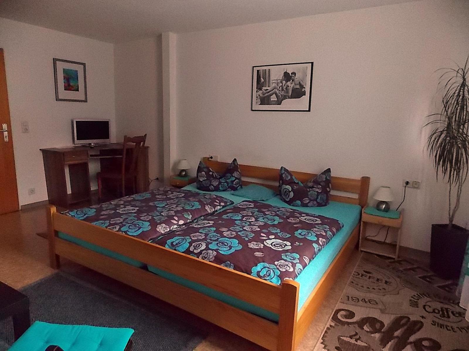 Double Room - Photo 3