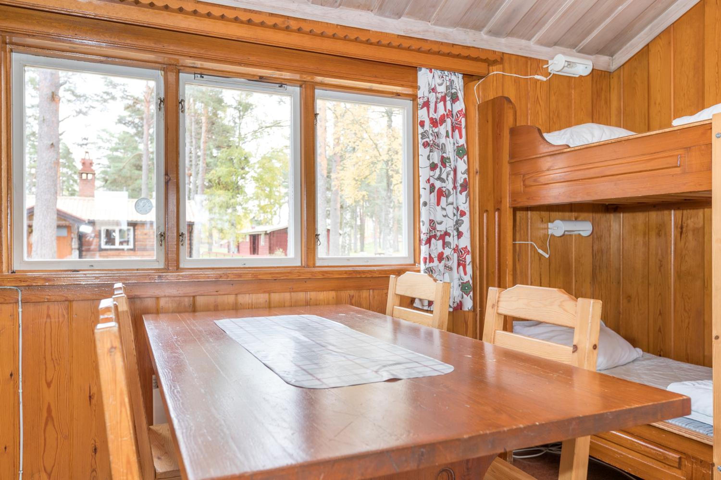 Superior Bungalow - Pets allowed