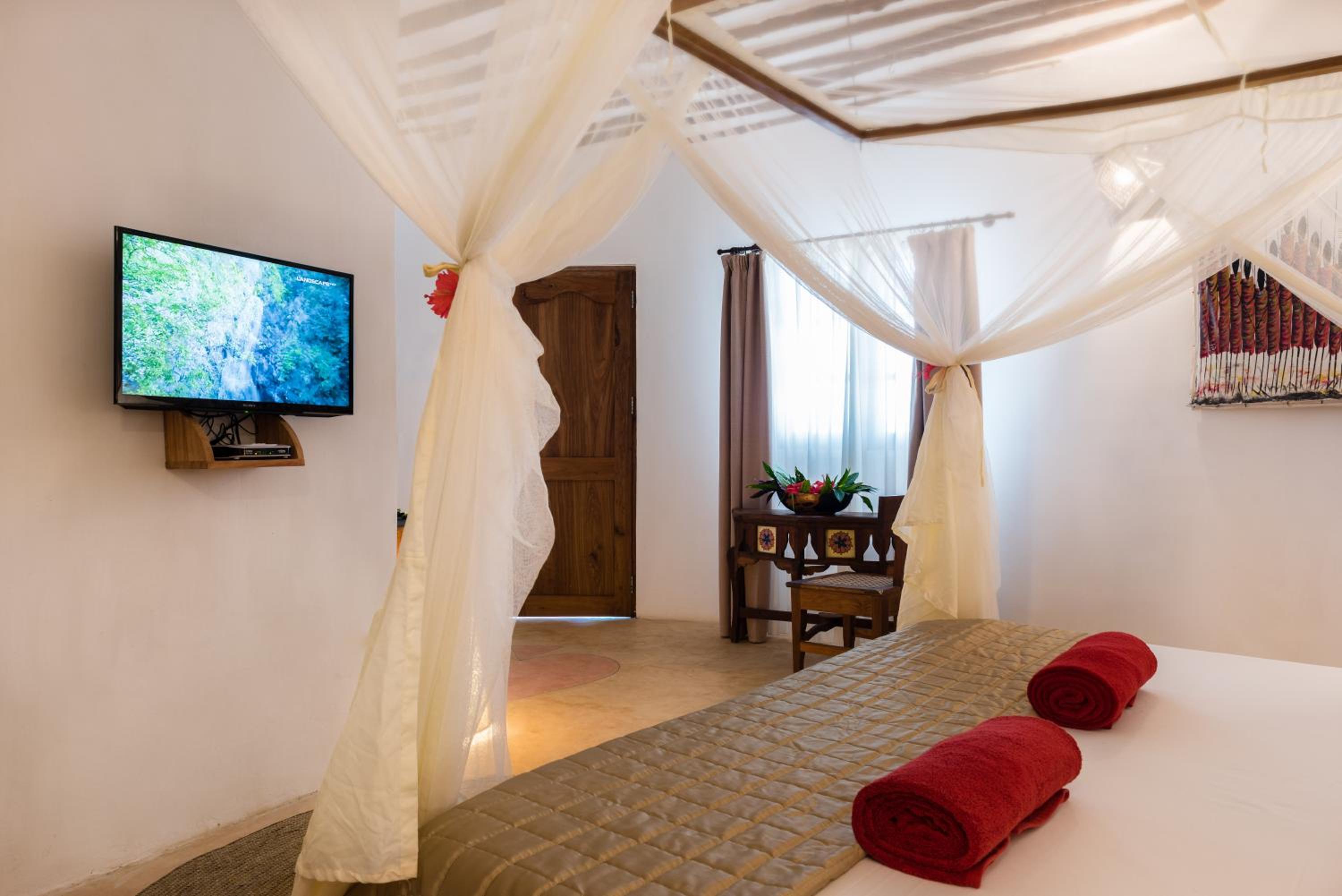 Superior Double Room with Sea View and Balcony