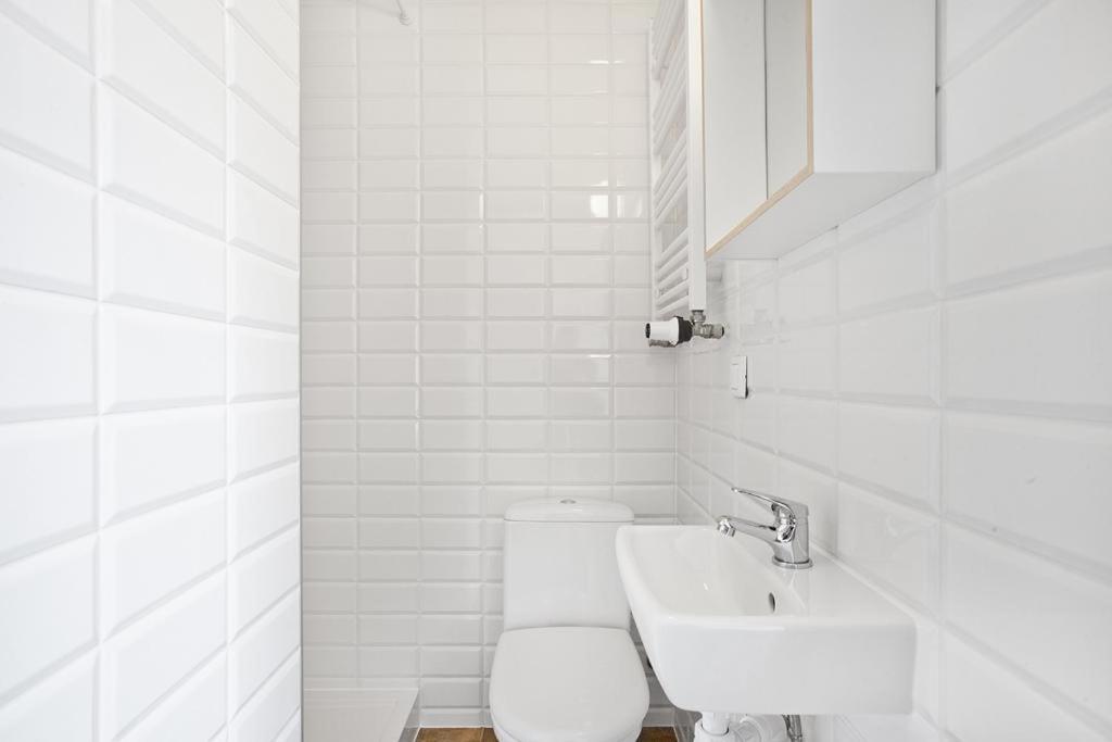Studio Apartment - Photo 5