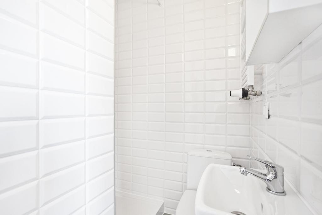 Studio Apartment - Photo 4