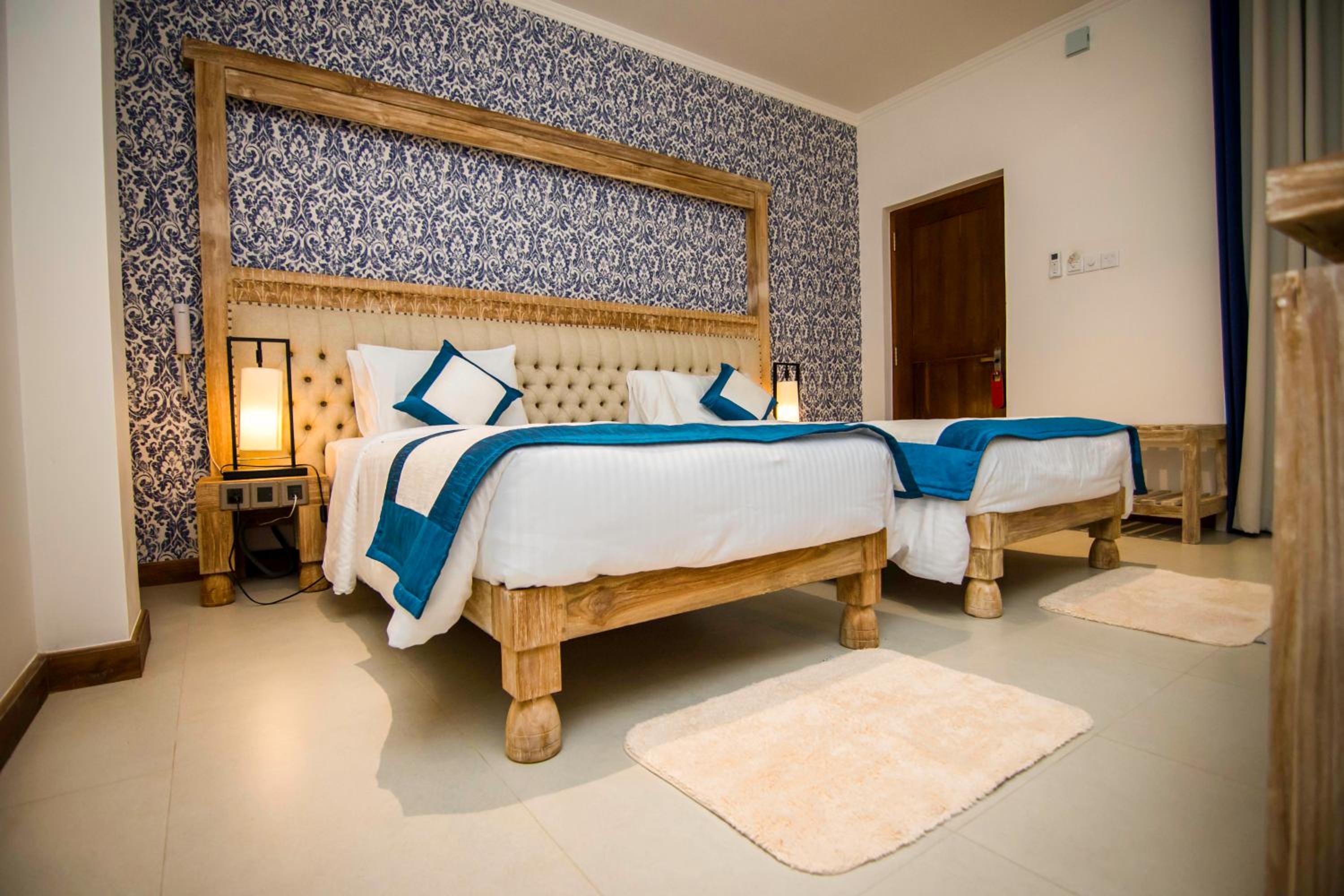 Deluxe Double or Twin Room photo 2