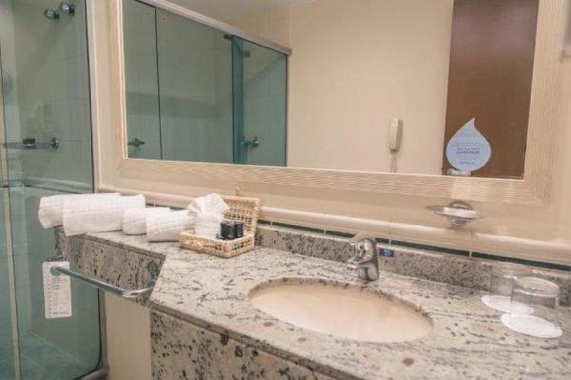 Deluxe Twin Room - Photo 5