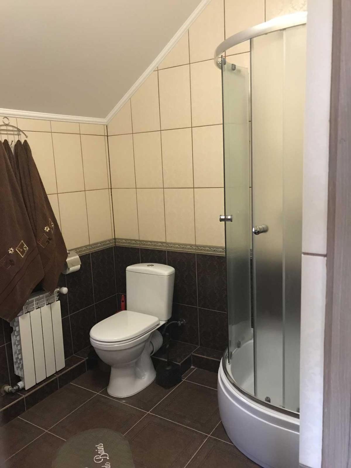 Twin Room with Private Bathroom photo 2
