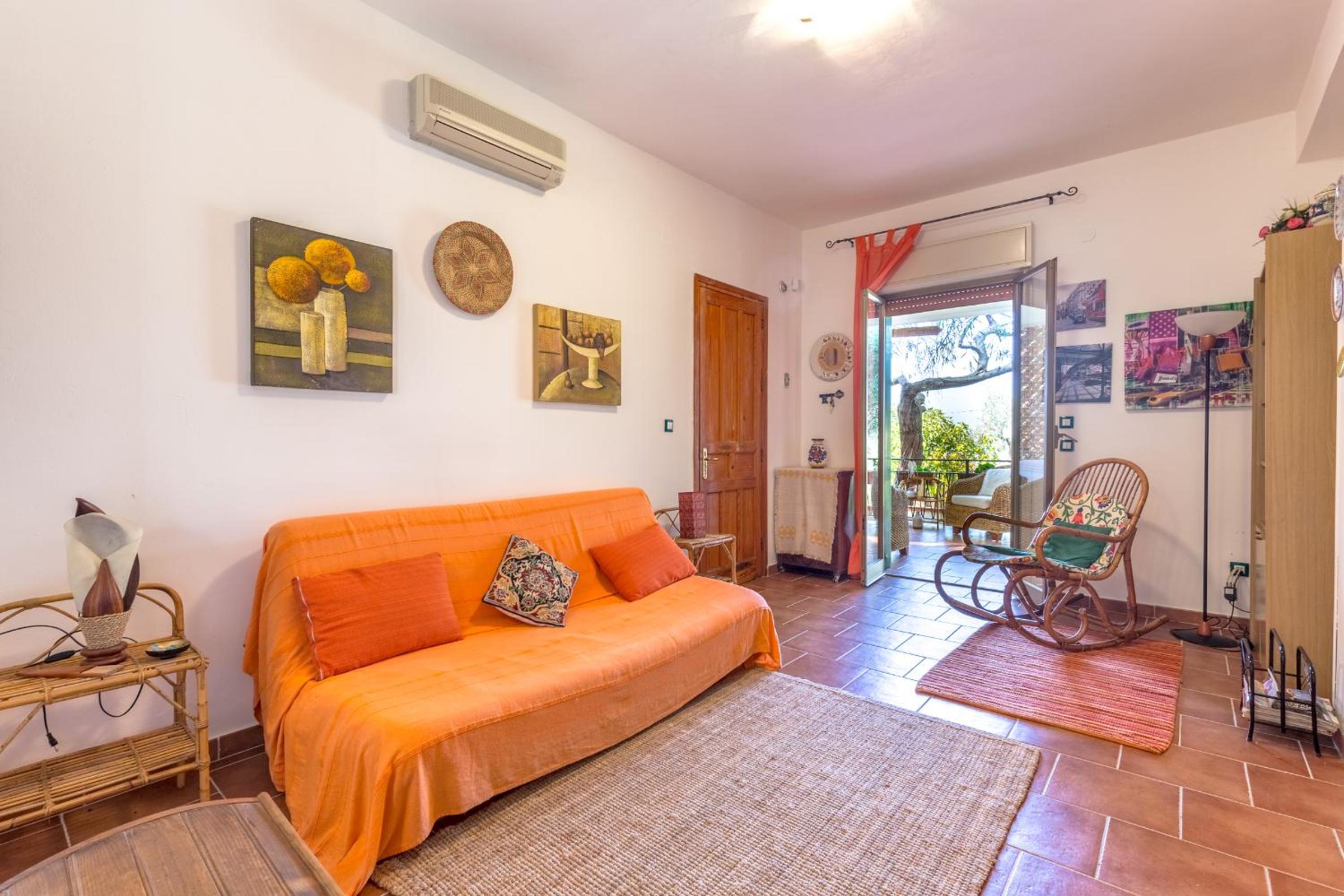 Two-Bedroom House photo 2