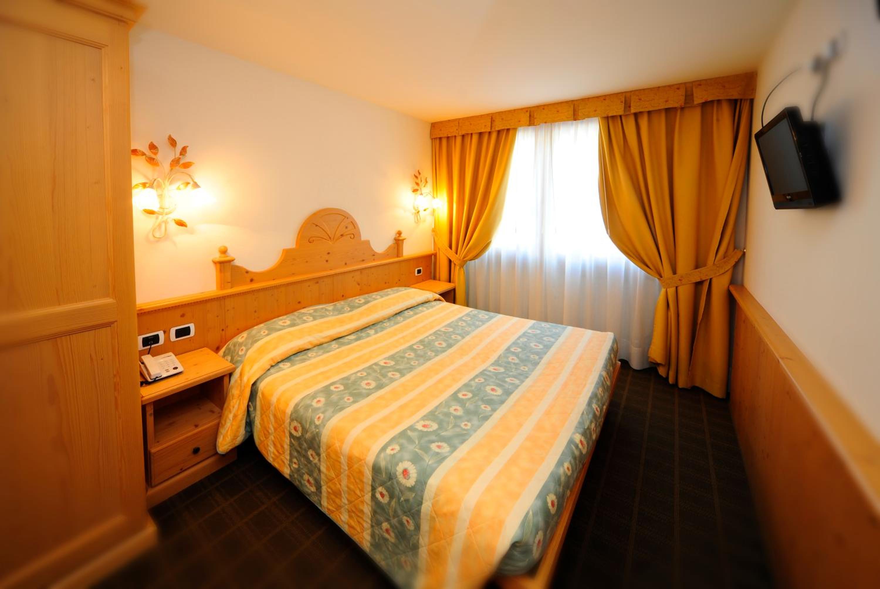 Double Room with Skipass photo 1
