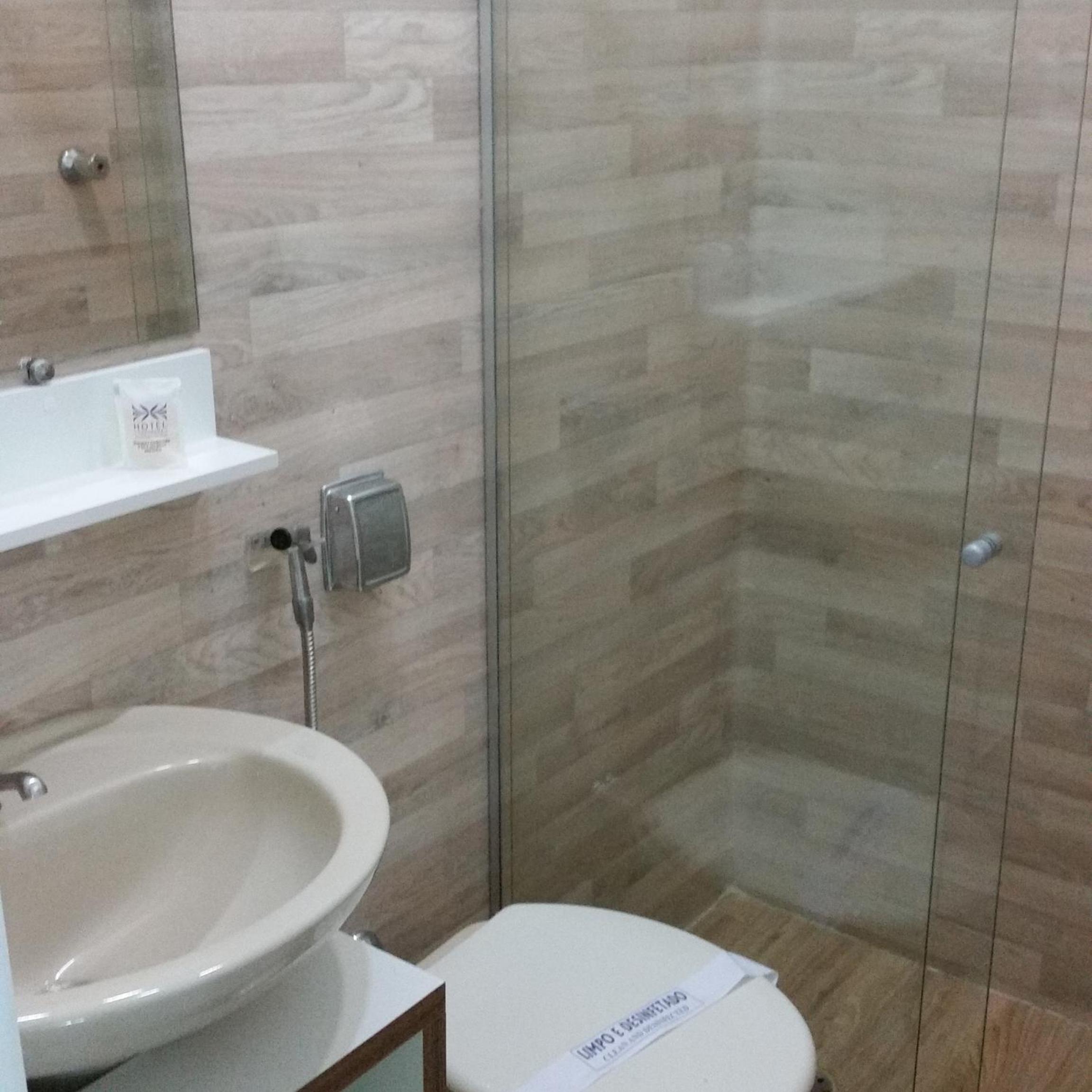 Standard Triple Room photo 2