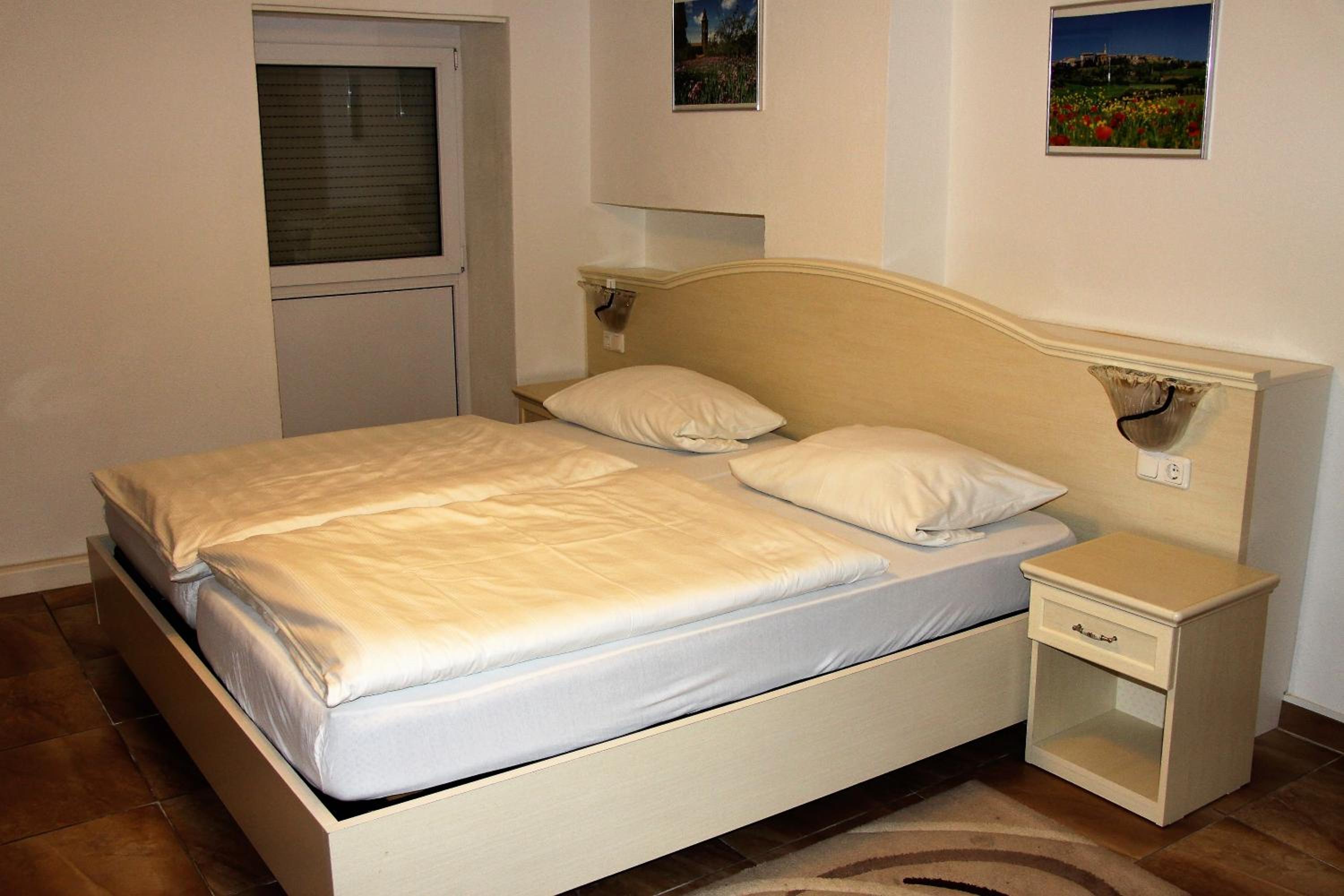 Standard Double Room photo 2