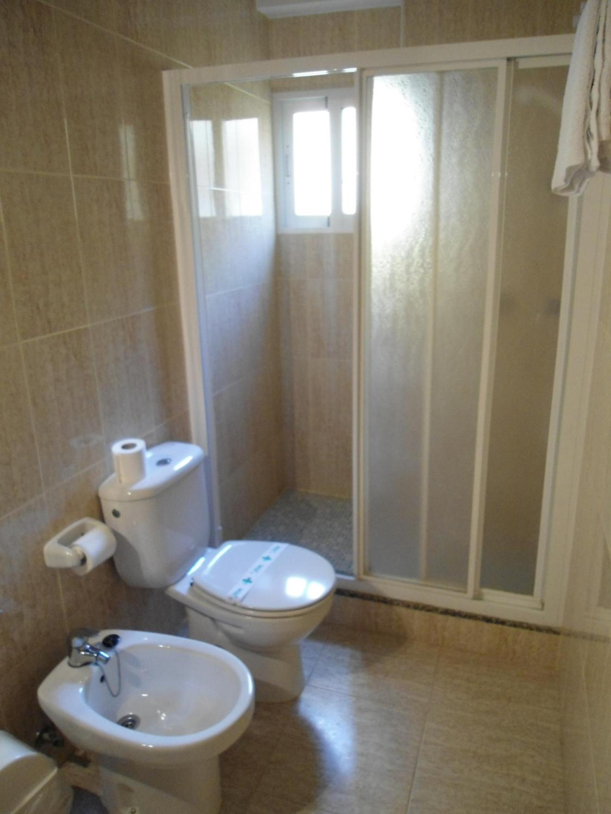 Triple Room (2 Adults + 1 Child) photo 2