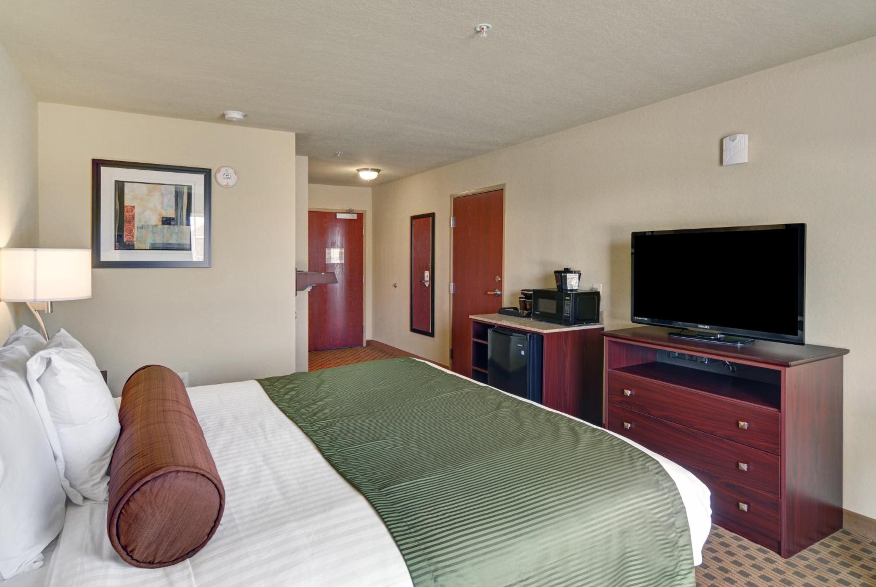 King Room - Disability Access photo 2
