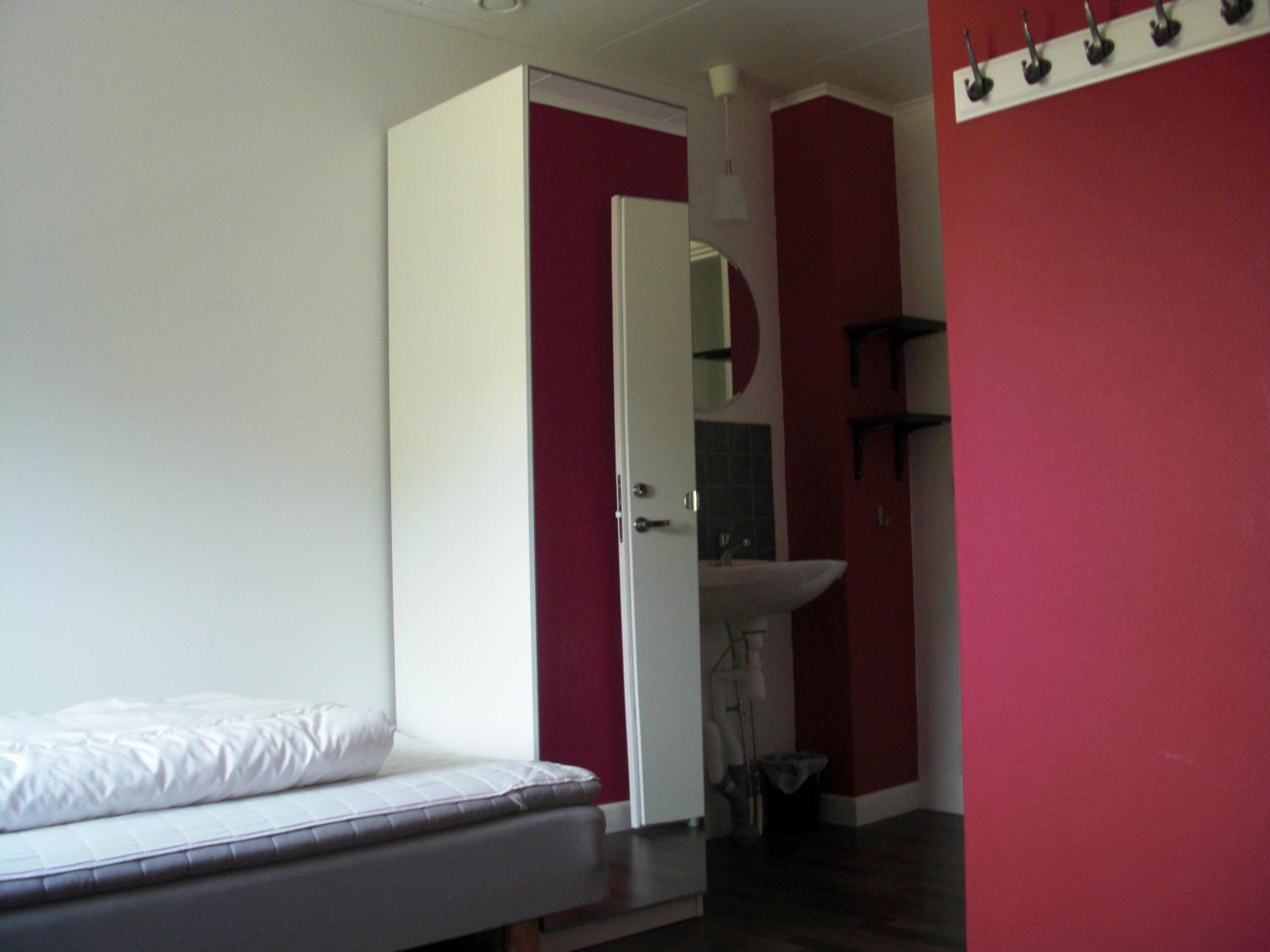 Double or Twin Room with Extra Bed - Photo 3
