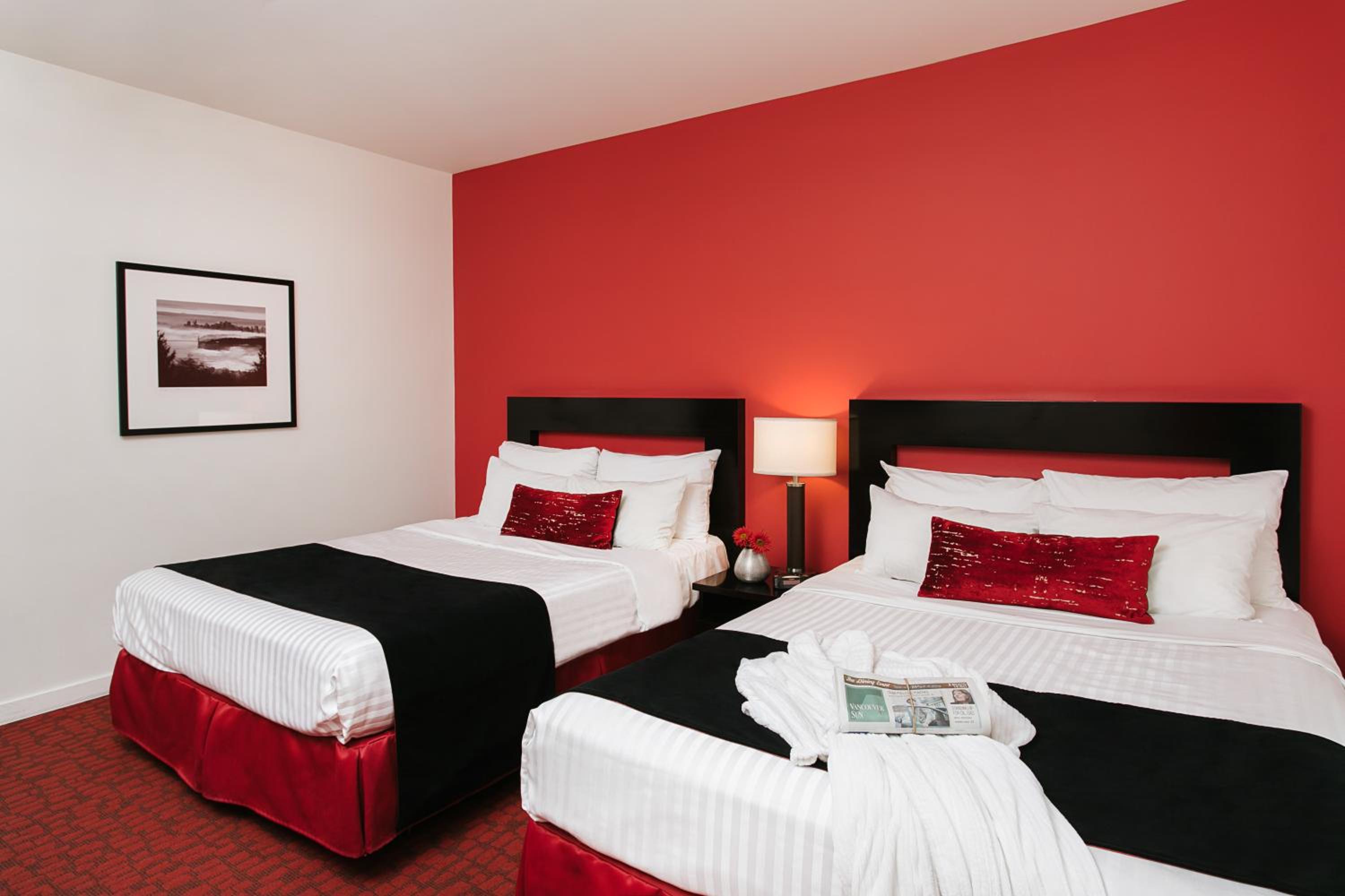 Standard Room, 2 Double Beds - Photo 3