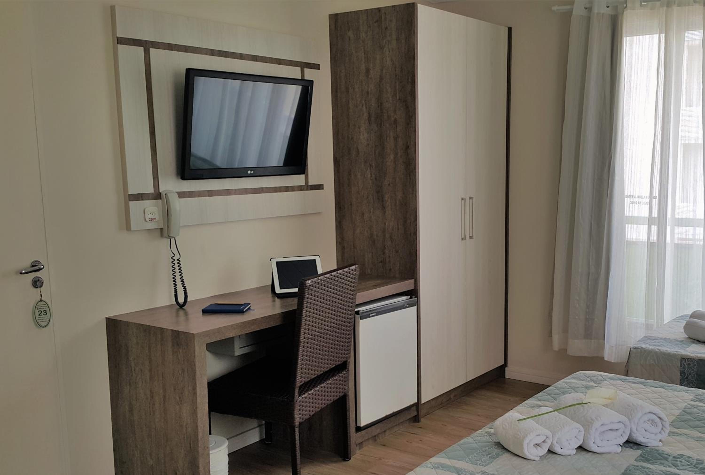 One-Bedroom Suite photo 1