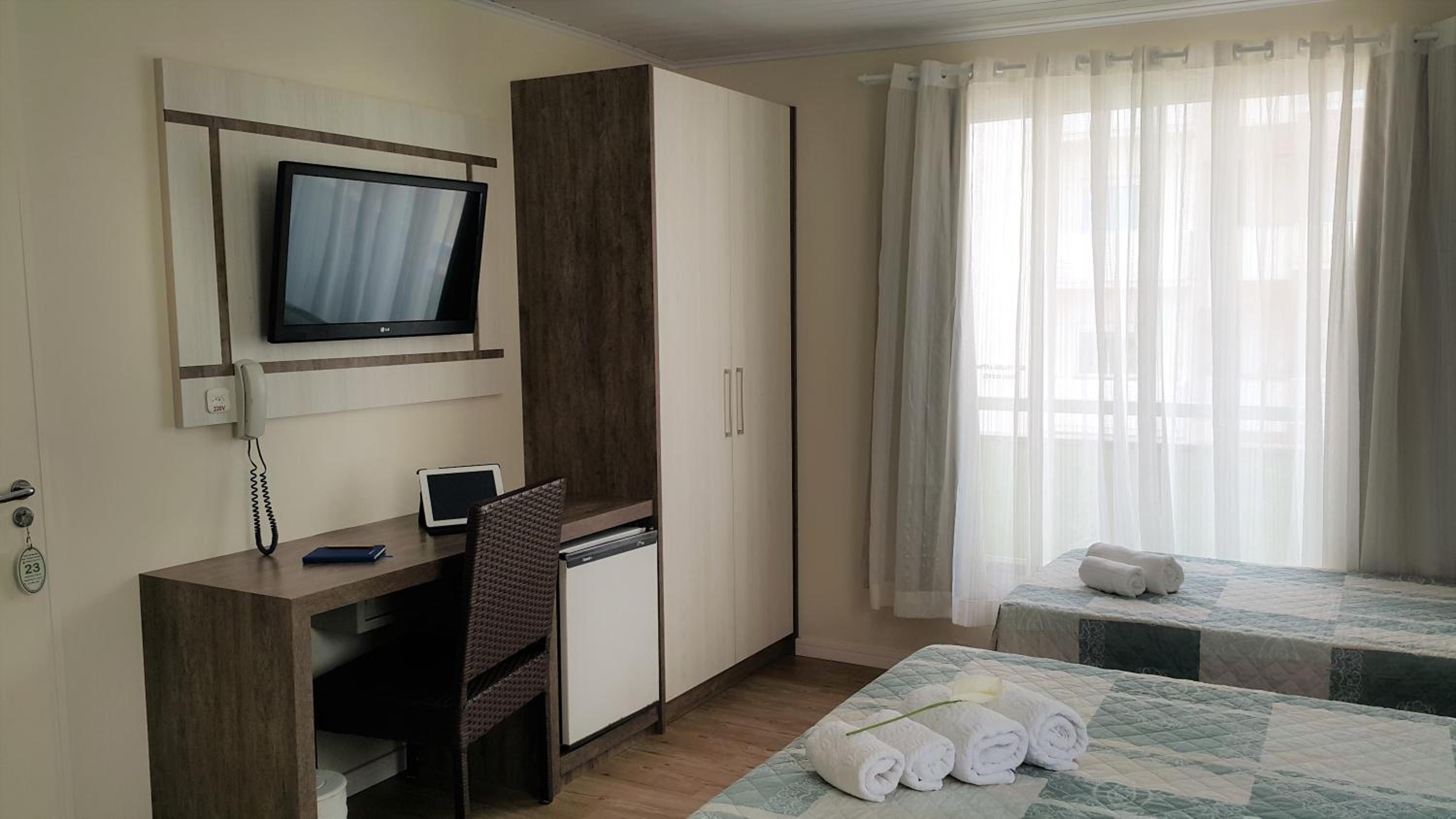 One-Bedroom Suite