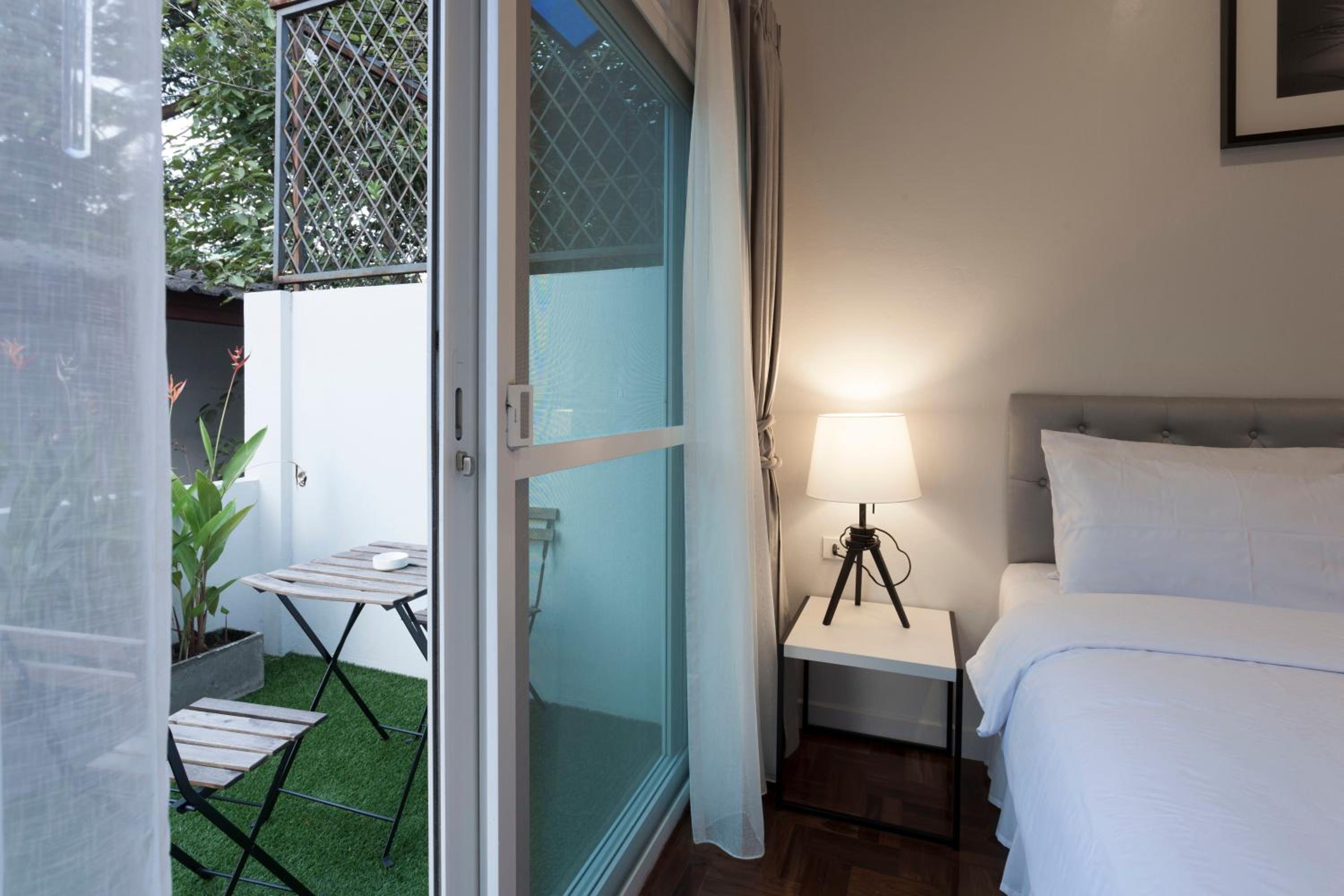 Deluxe Quadruple Room - Photo 9