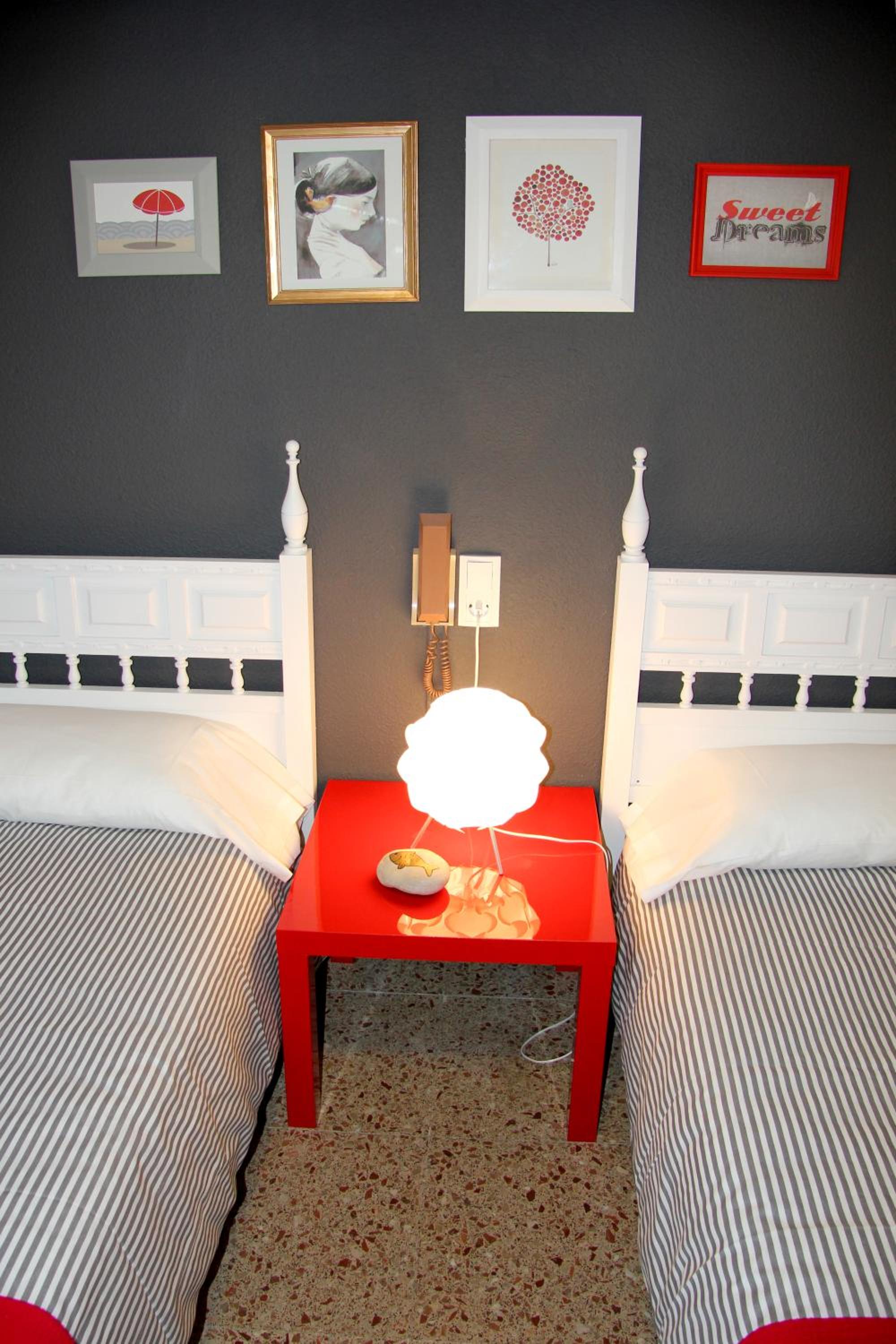 Double or Twin Room - Photo 3