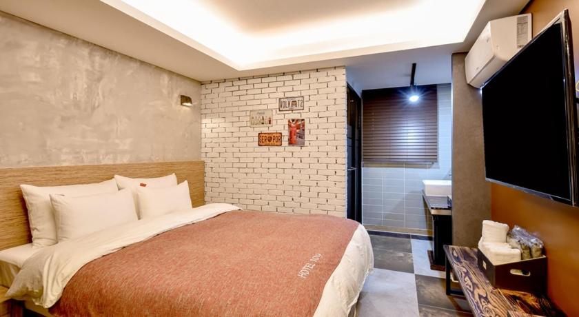 Double Room photo 2