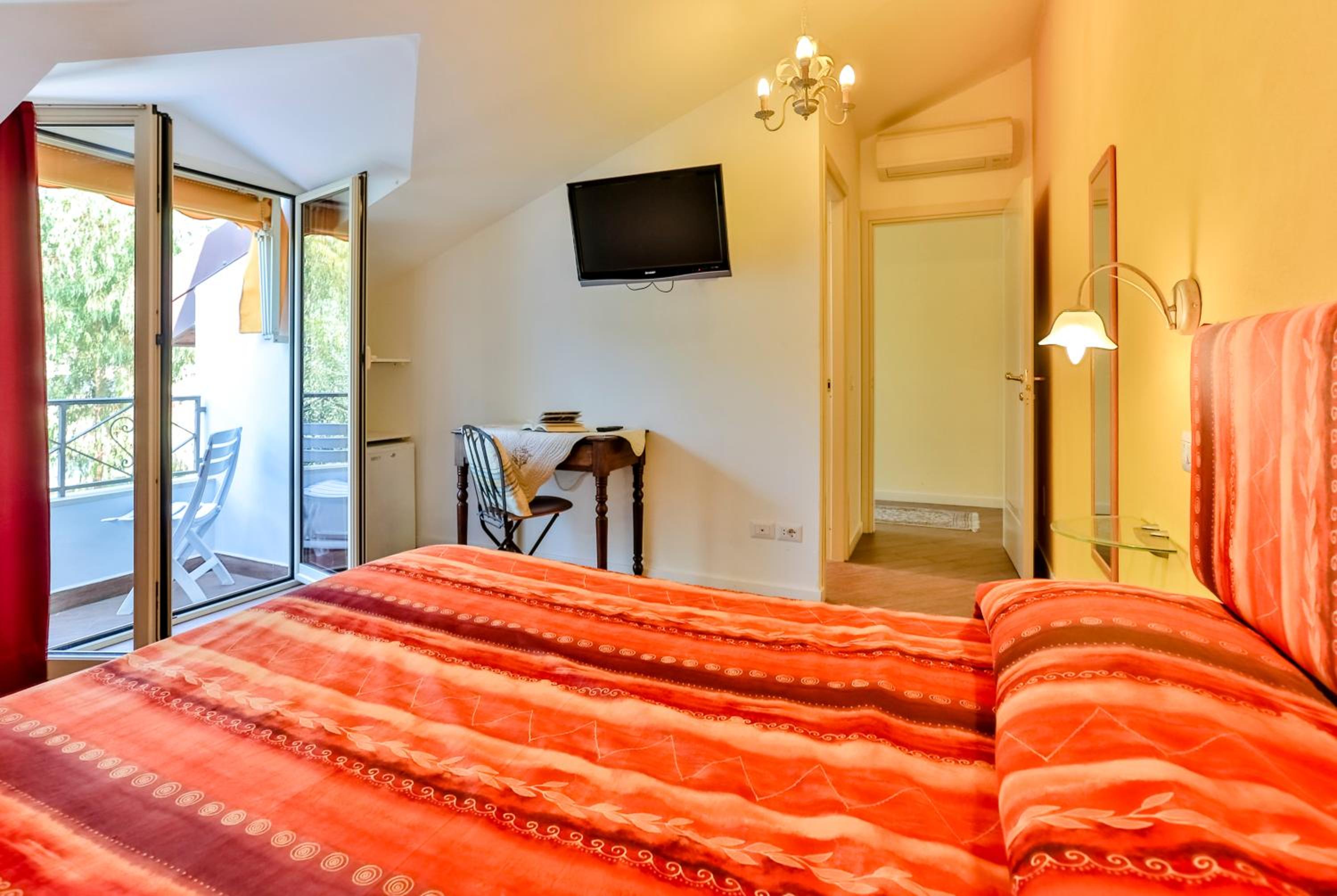 Double Room with Garden View