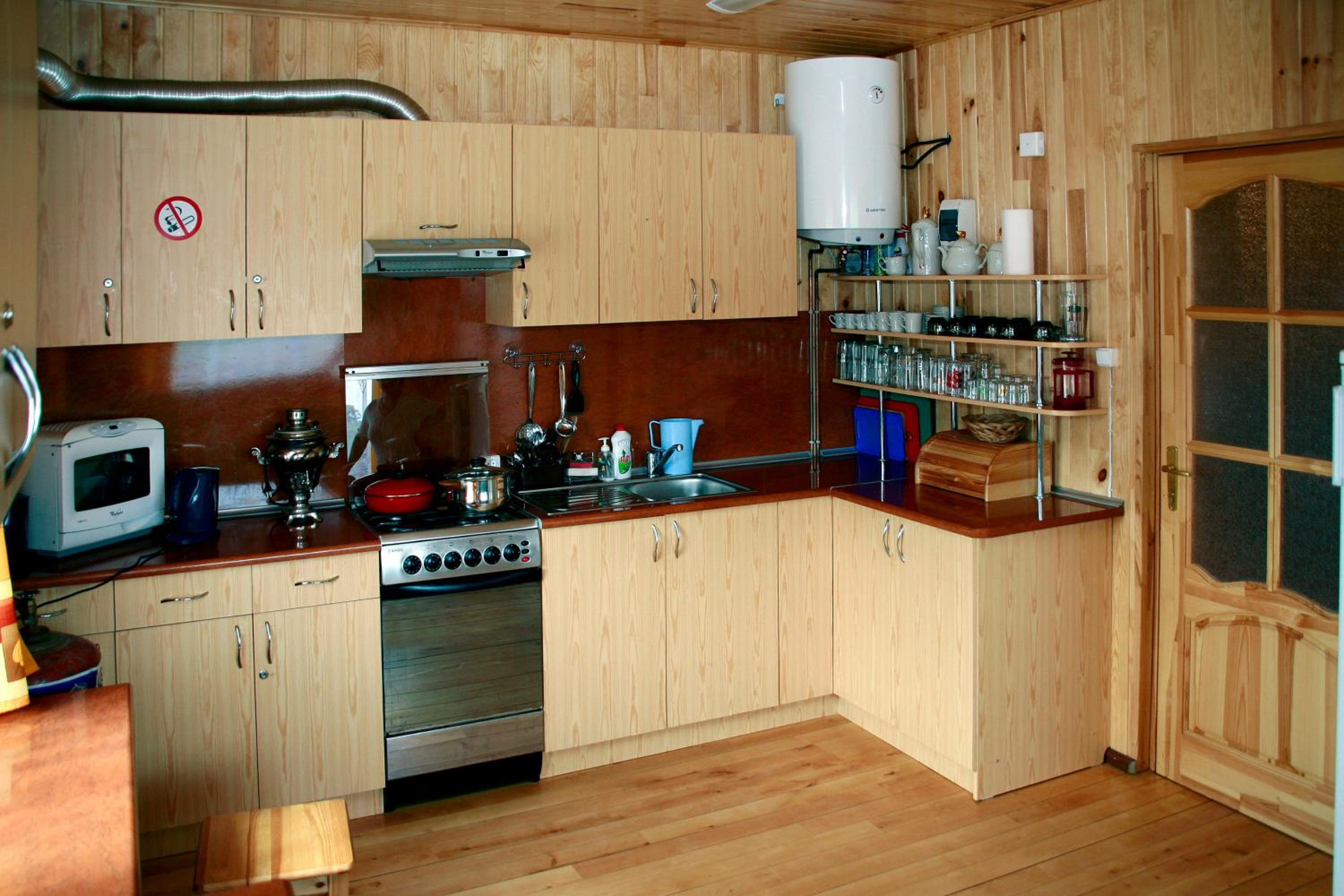 House with Sauna - Photo 8